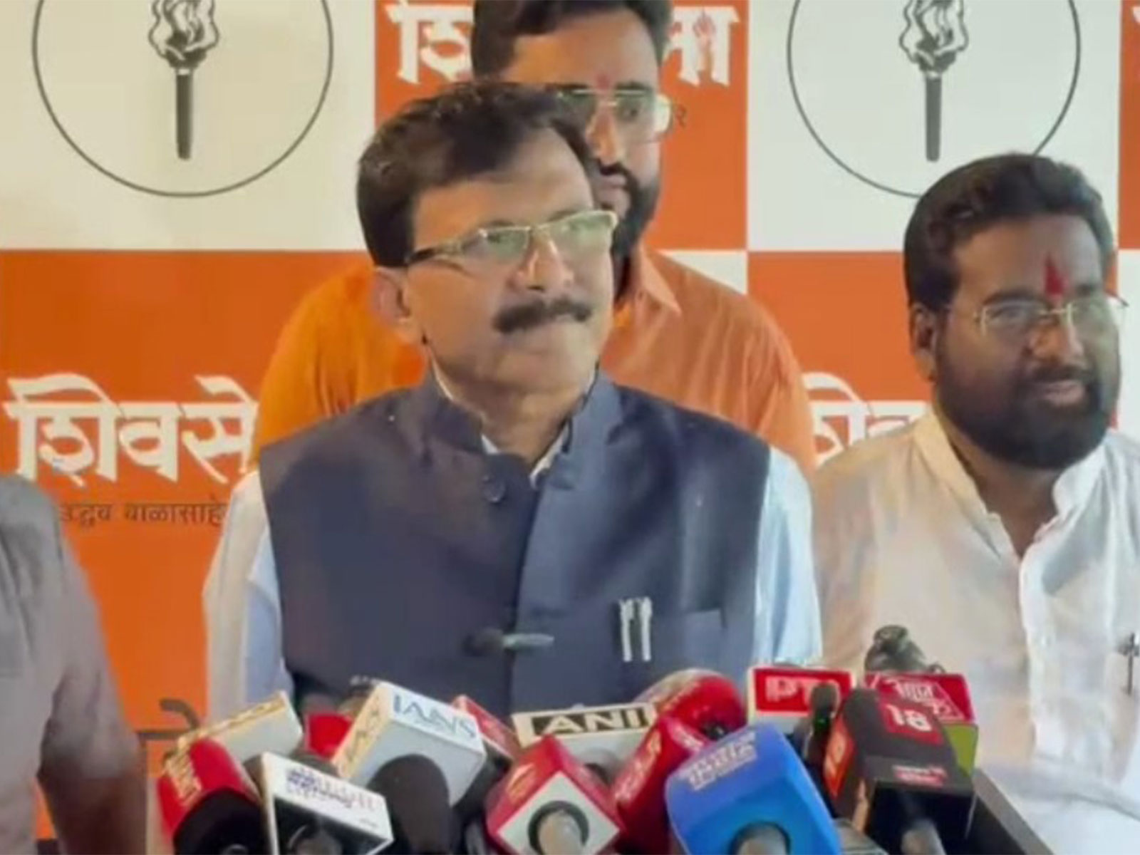 Shiv Sena (UBT) MP Sanjay Raut (Photo/ANI) Shiv Sena (UBT) MP Sanjay Raut (Photo/ANI)