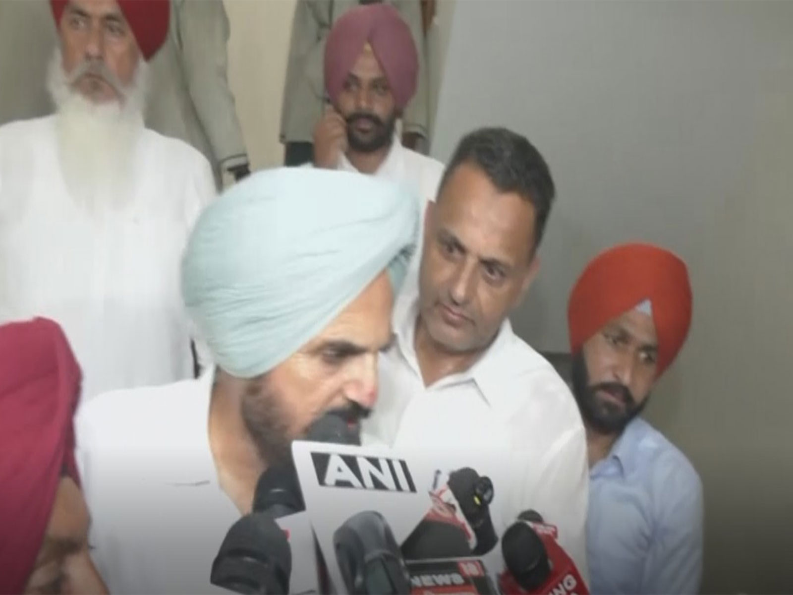 Punjab Congress leaders after meeting Channi (Photo/ANI))