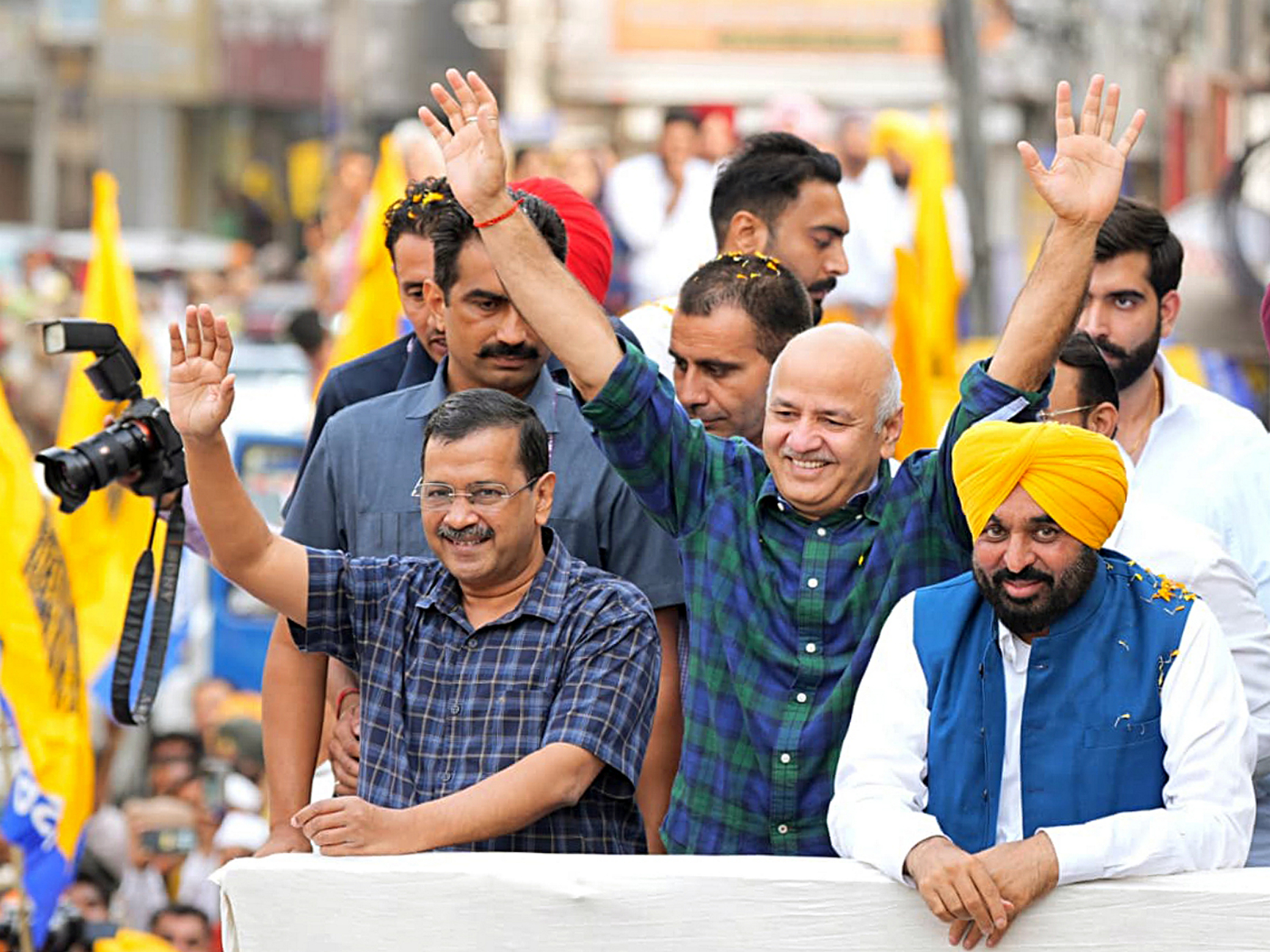 Punjab CM Bhagwant Mann with AAP convenor Arvind Kejriwal and Manish Sisodia (File photo/ANI)