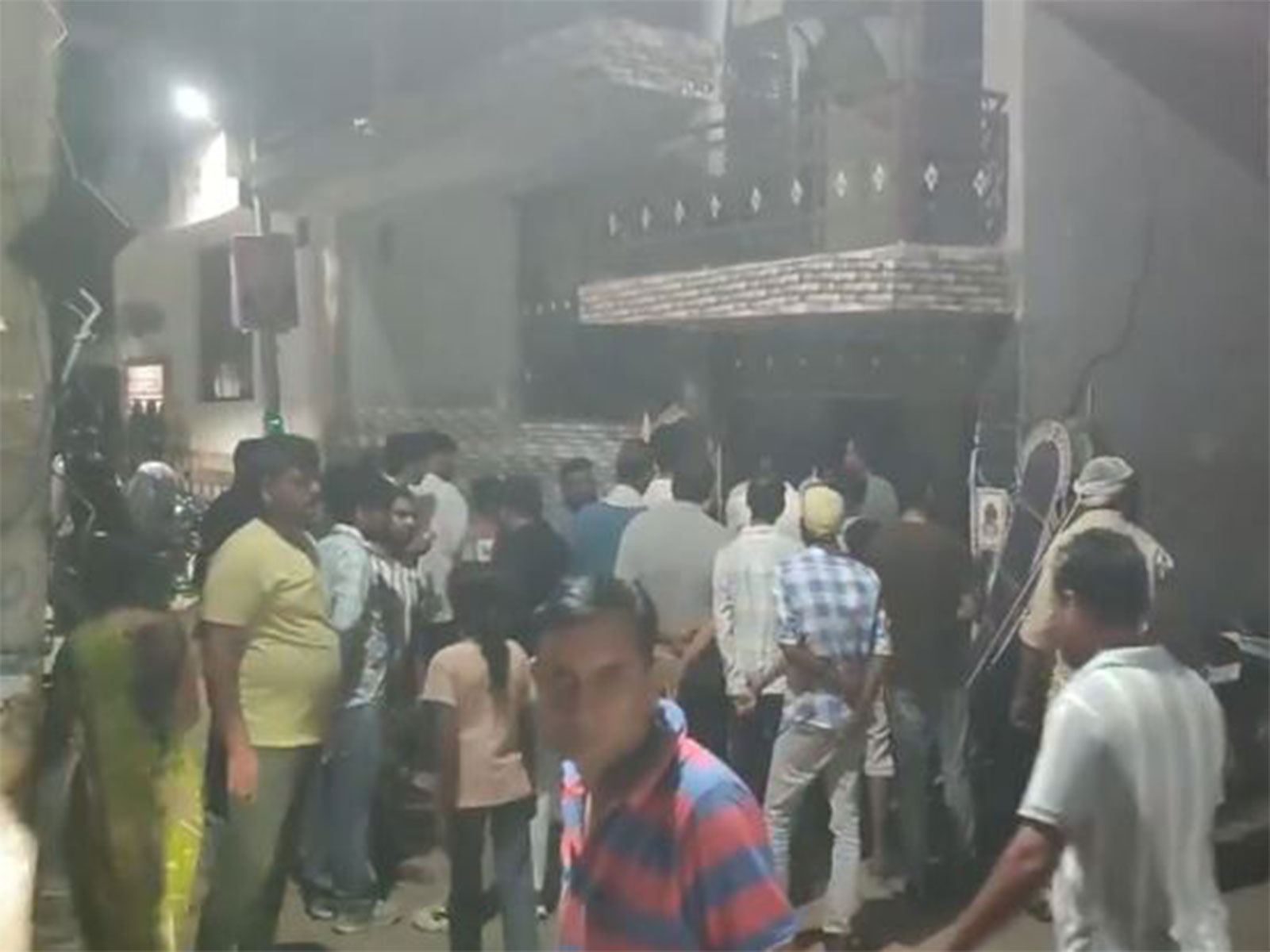 Visuals from outside the house (Photo/ANI) Visuals from outside the house (Photo/ANI)