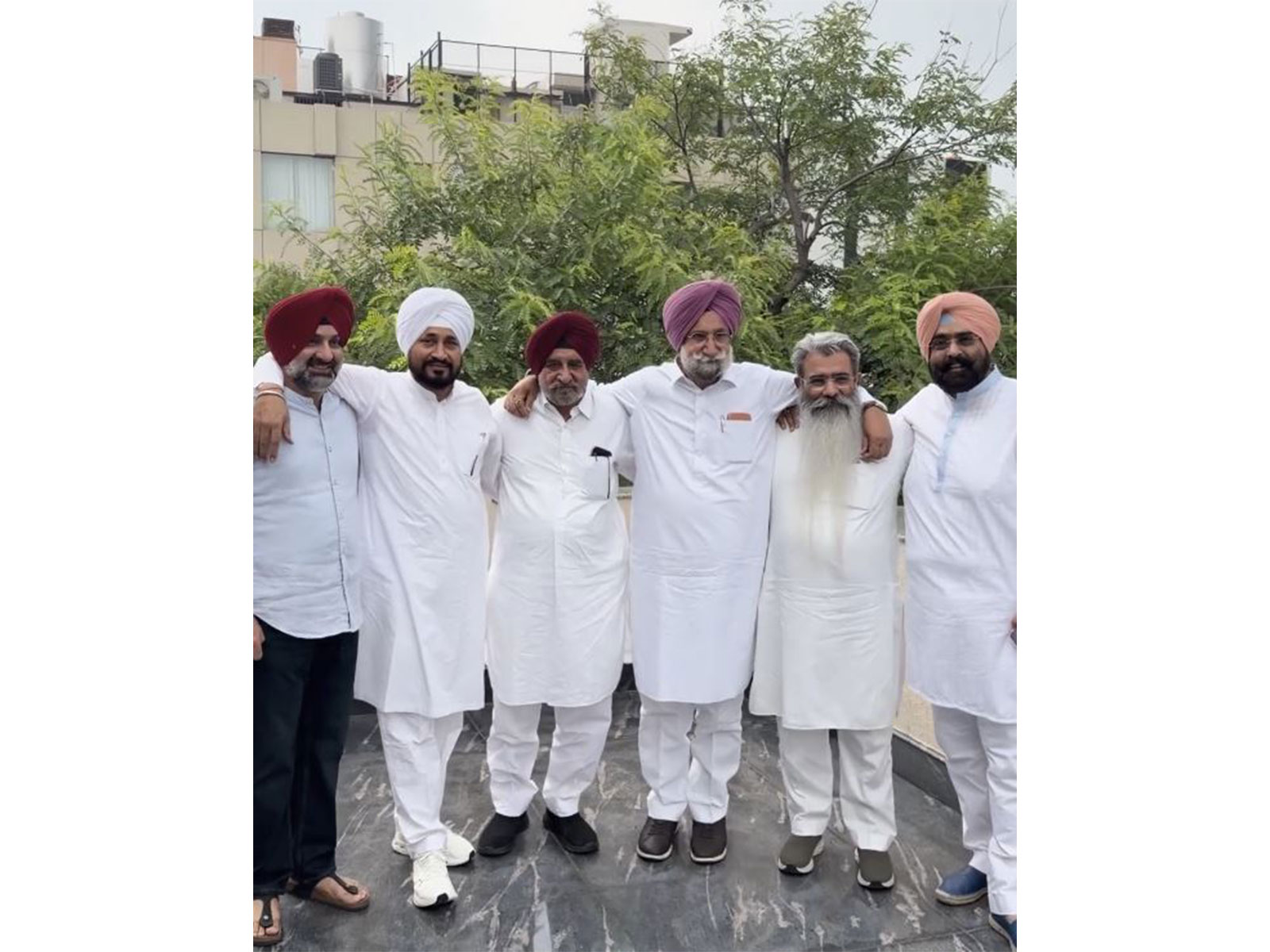 Former Punjab CM Charanjit Singh Channi and other Congress leaders (Photo/@CHARANJITCHANNI) Former Punjab CM Charanjit Singh Channi and other Congress leaders (Photo/@CHARANJITCHANNI)
