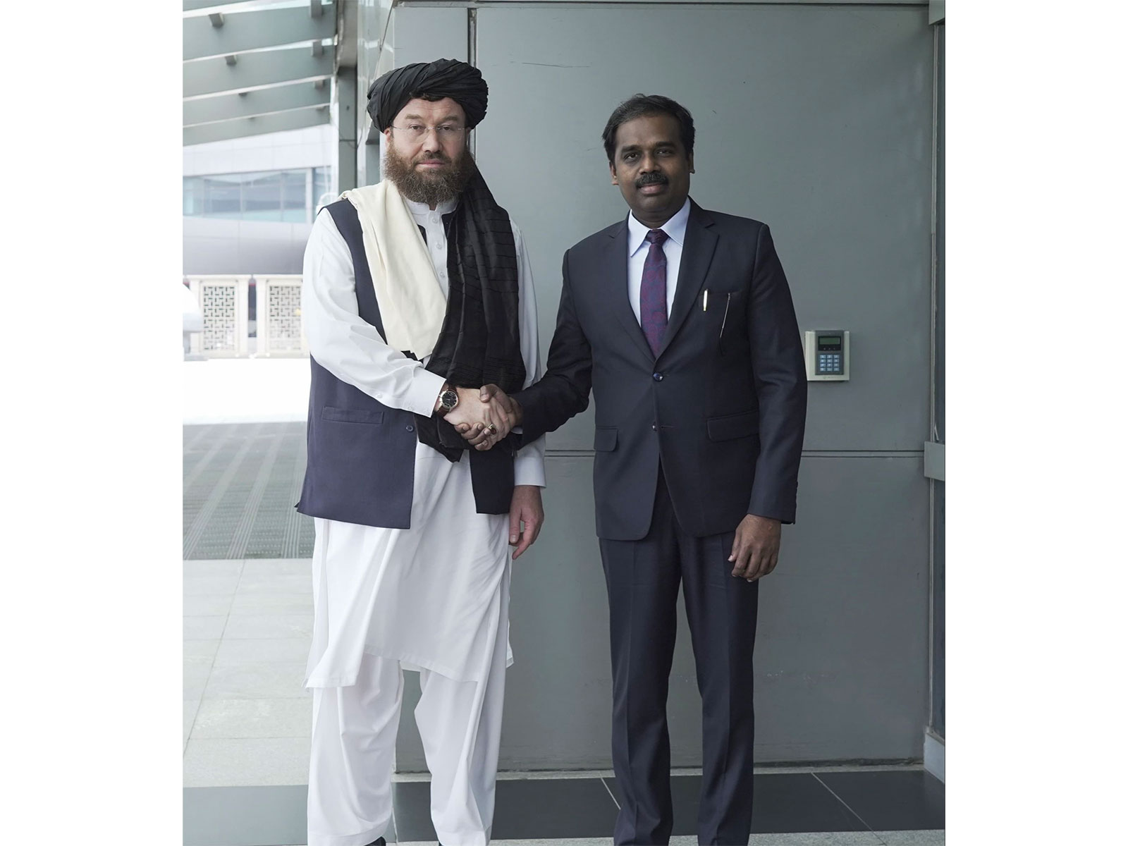 India welcomes arrival of  Afghan Minister of Agriculture, Irrigation and Livestock, Mawlawi Ataullah Omari (Photo/X/@MEAIndia)