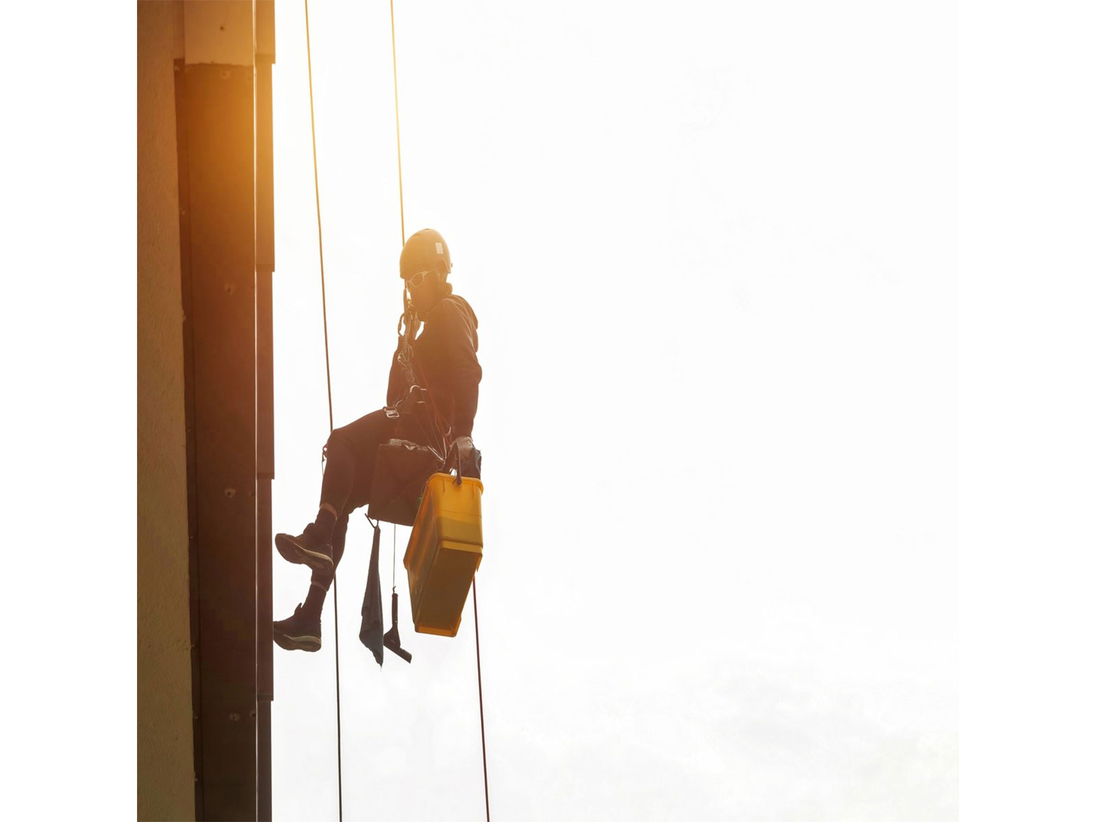 Never Use a Safety Harness at Height- if Gravity is Your Friend!