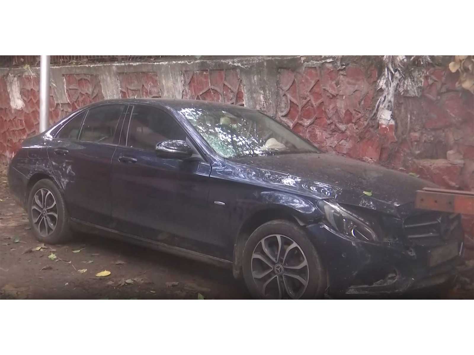 The car that caused the accident seized by Police (Photo/ANI) The car that caused the accident seized by Police (Photo/ANI)