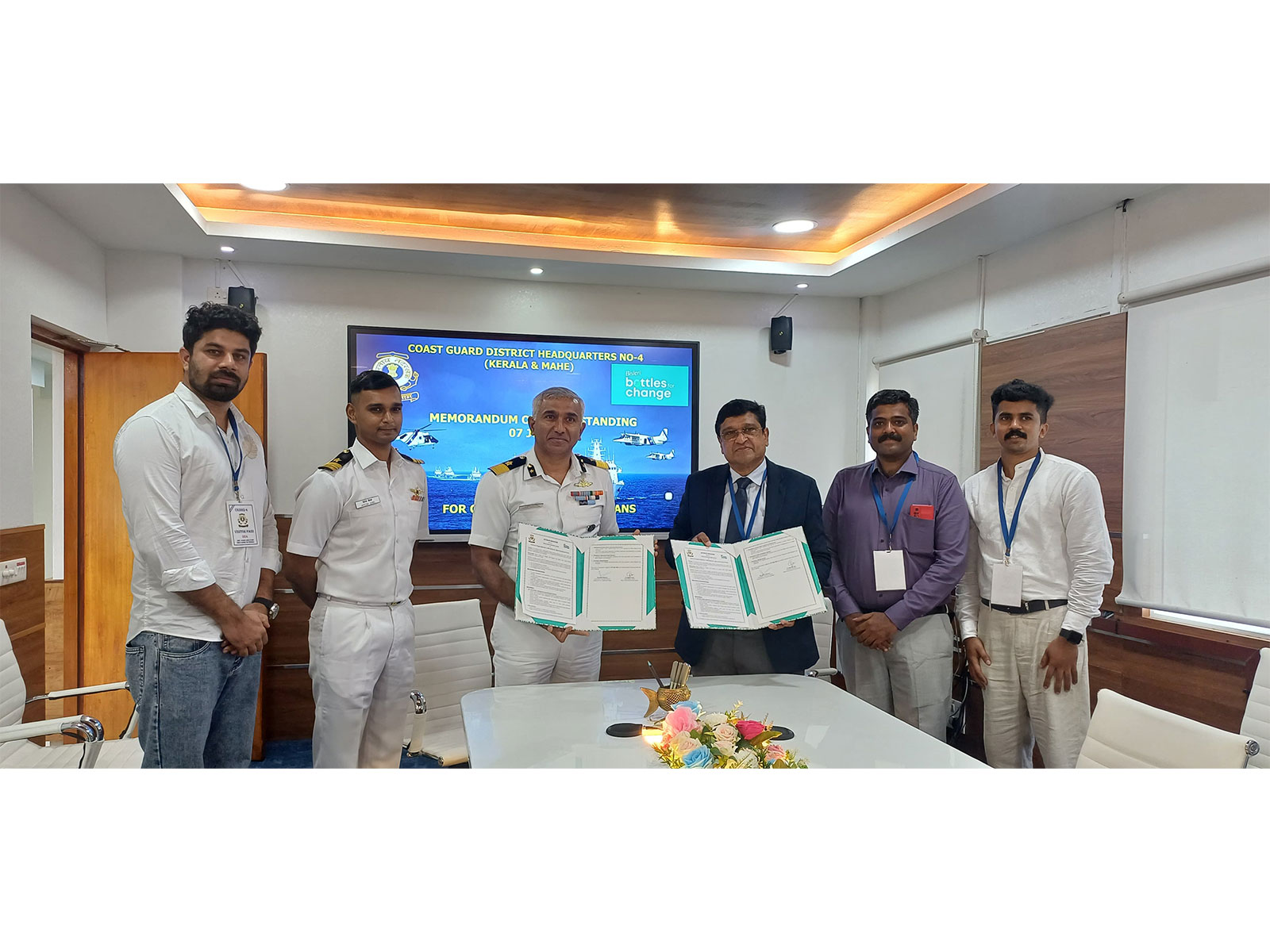 Bisleri International Signs Letter of Association with Indian Coast Guard (Mahe & Kochi) for plastic waste collection and awareness Bisleri International Signs Letter of Association with Indian Coast Guard (Mahe & Kochi) for plastic waste collection and awareness