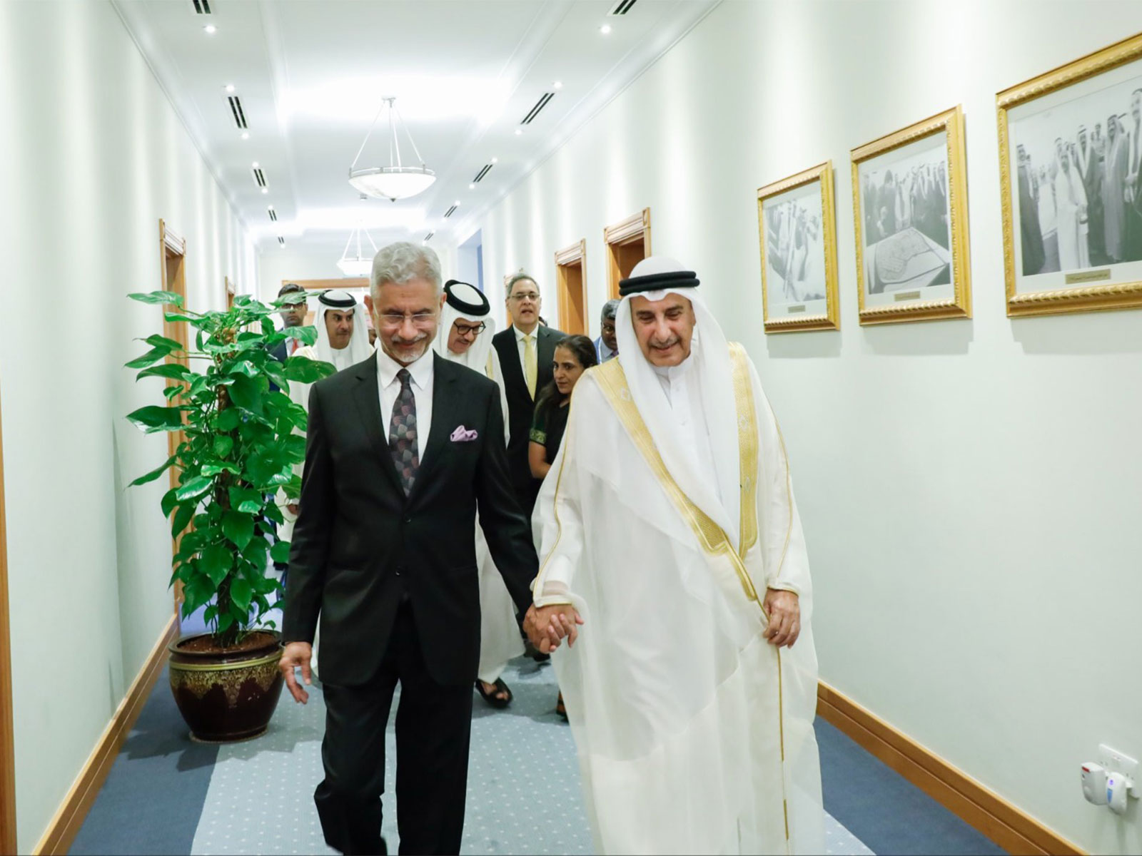 EAM Jaishankar with Bahrain Dy PM Khalid bin Abdulla Al Khalifa (Photo/X@DrSJaishankar) EAM Jaishankar with Bahrain Dy PM Khalid bin Abdulla Al Khalifa (Photo/X@DrSJaishankar)