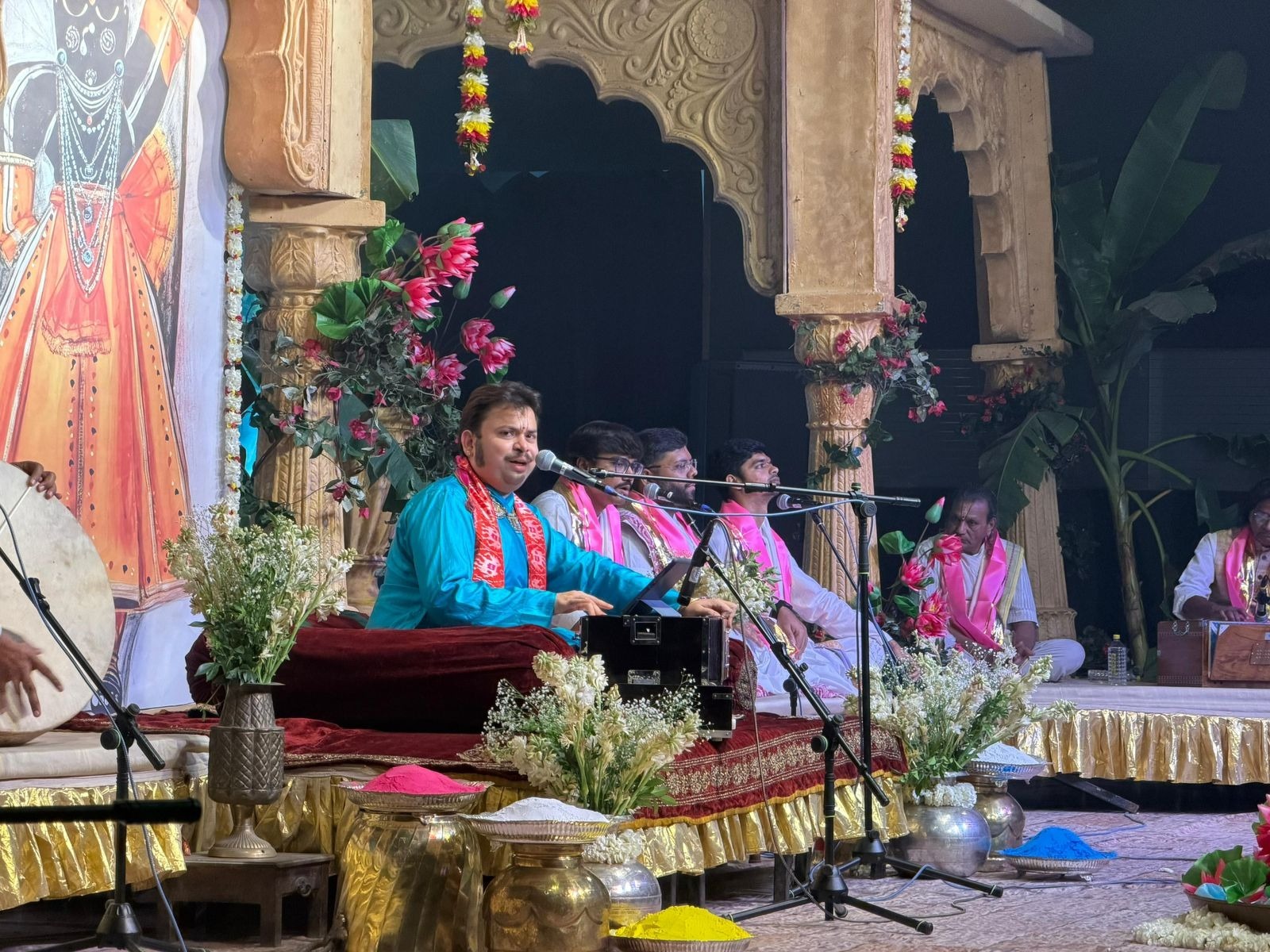 Haveli Sangeet exponent Ranchhodlalji Goswami honoured with Ustad Bismillah Khan Yuva Puraskar (Photo: Gujarat CMO) Haveli Sangeet exponent Ranchhodlalji Goswami honoured with Ustad Bismillah Khan Yuva Puraskar (Photo: Gujarat CMO)