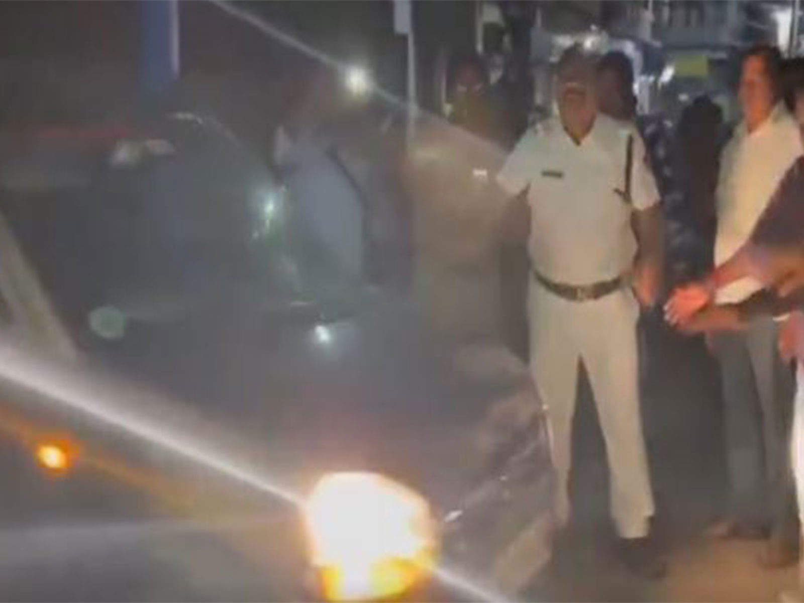 Visuals from the Dankuni Municipality as the TMC councillors leave (Photo/ANI)
