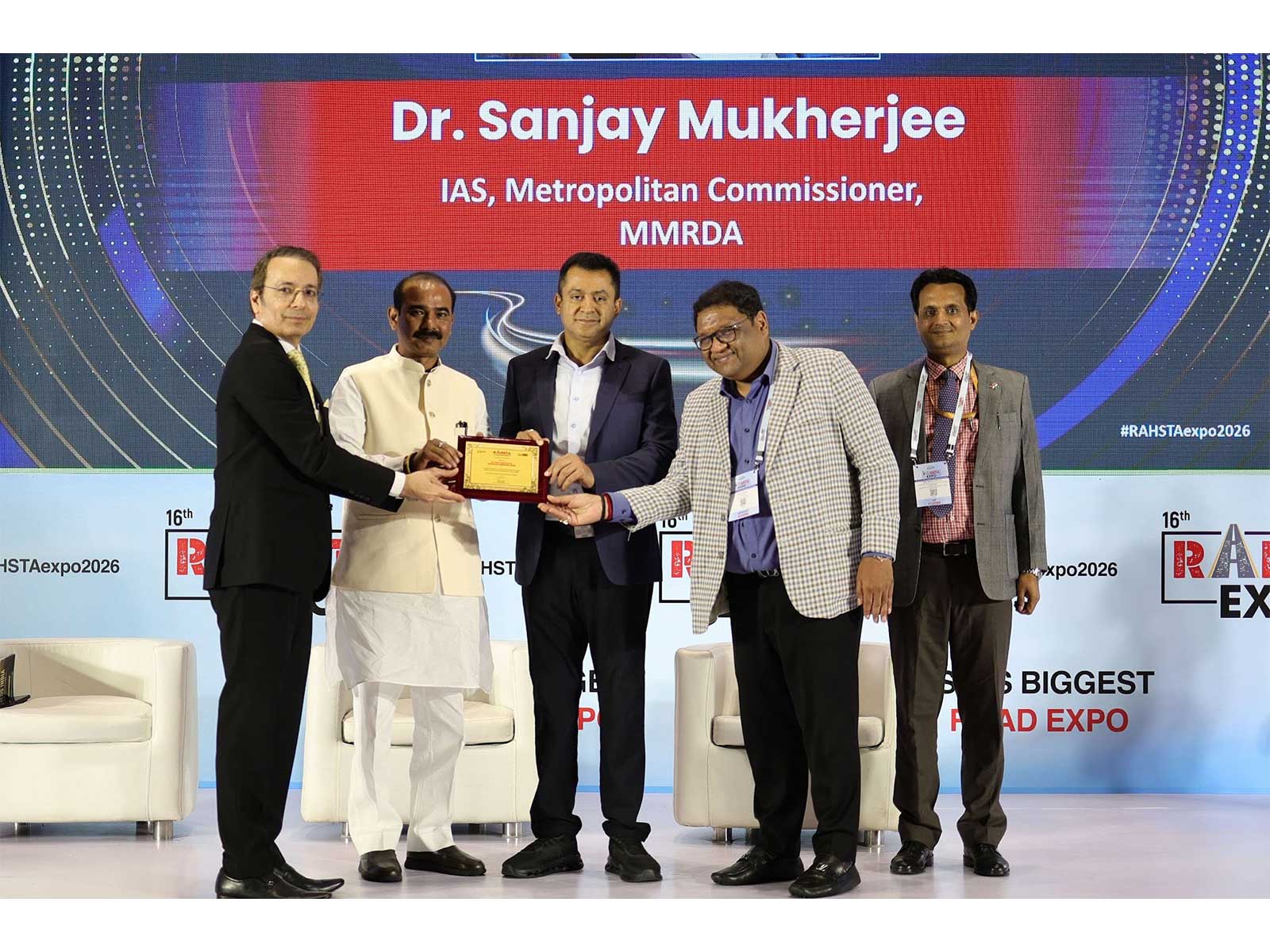 Road Minister Ajay Tamta presents RAHSTA Awards to MMRDA, BRO, Haryana PWD
