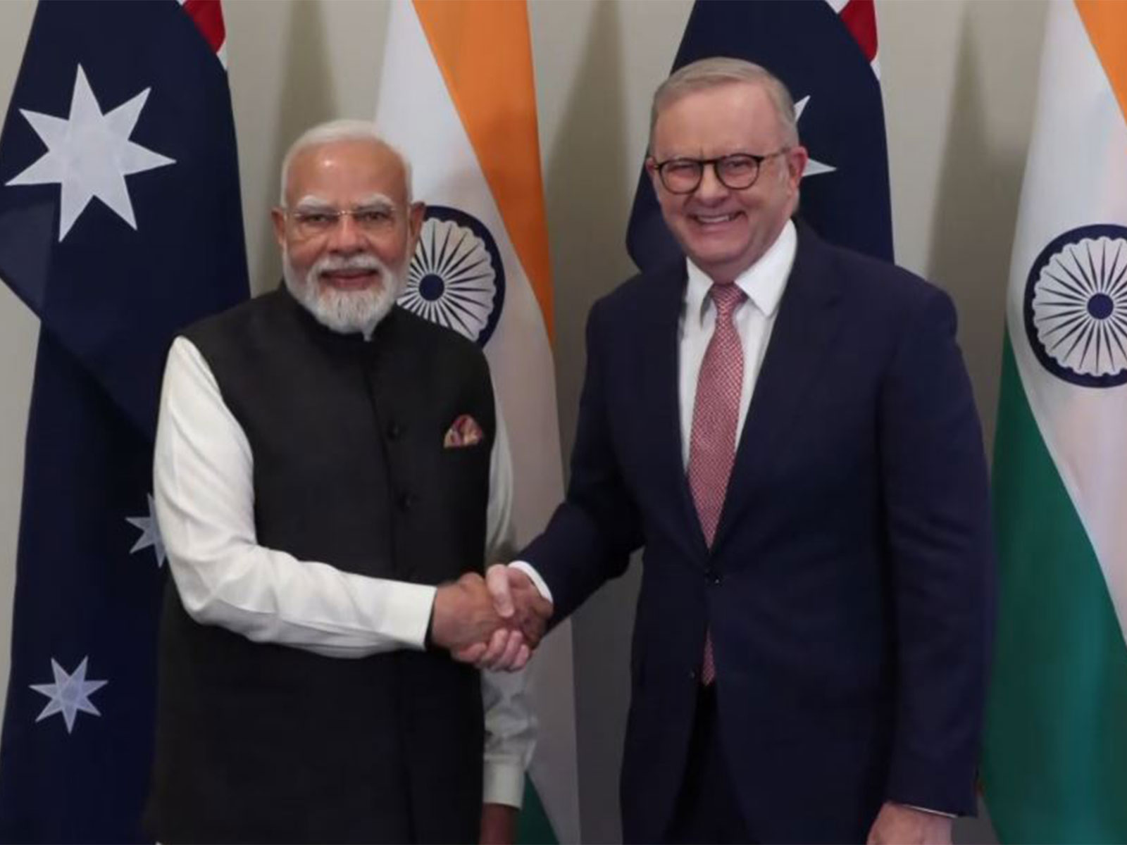 Prime Minister Narendra Modi meets Australian Prime Minister Anthony Albanese in Melbourne (Photo: DD News)