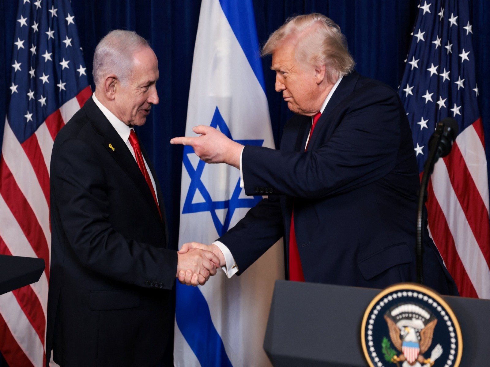 US President Donald Trump with Israeli Prime Minister Benjamin Netanyahu (File Photo/Reuters) US President Donald Trump with Israeli Prime Minister Benjamin Netanyahu (File Photo/Reuters)