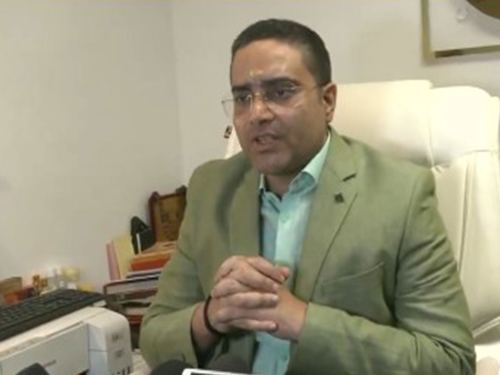 Kashi Vishwanath Temple Chief Executive Officer Vishwabhushan Mishra (Photo/ANI)