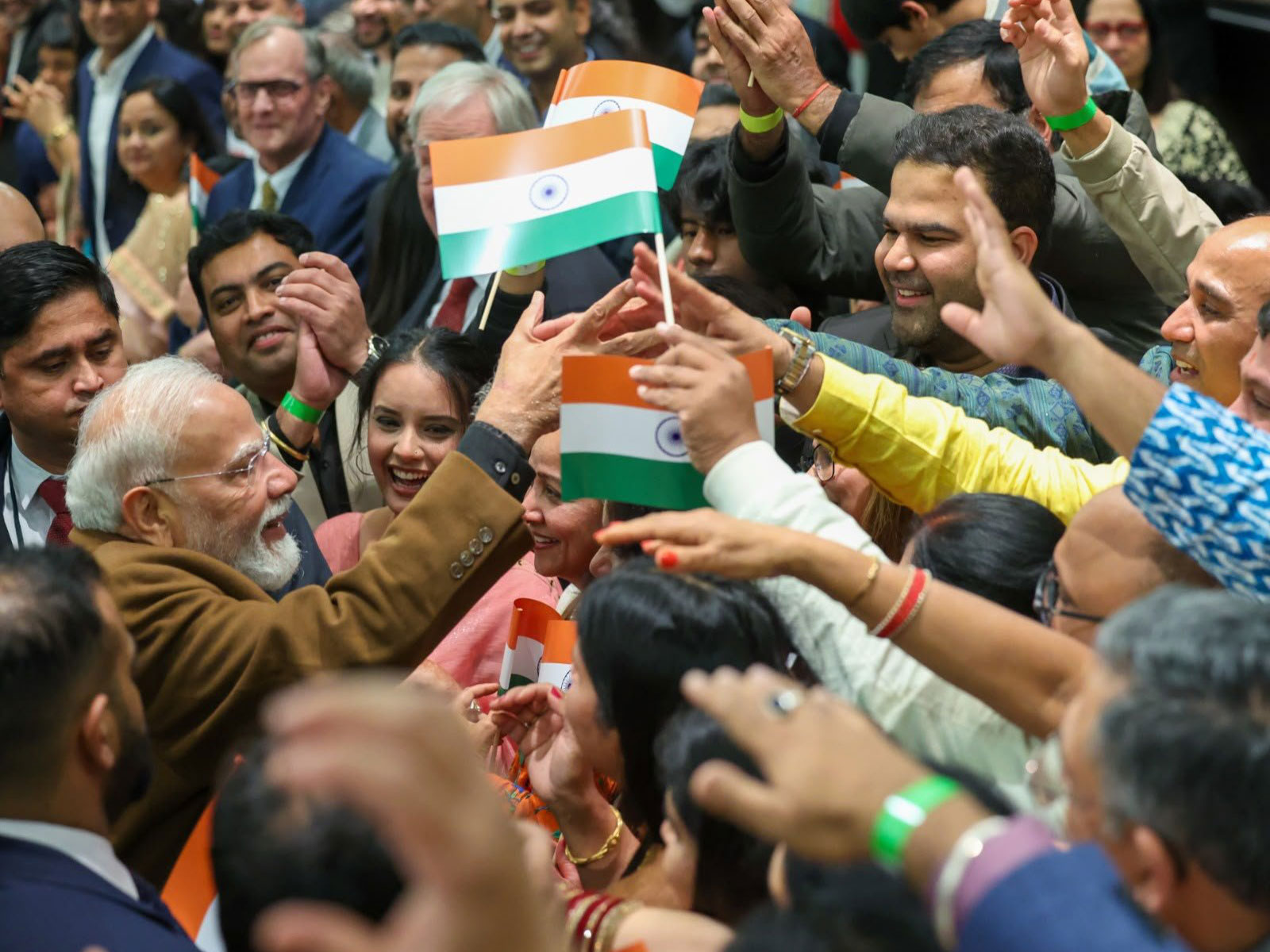 PM Modi meets Indian diaspora in New Zealand (Photo/X@narendramodi)