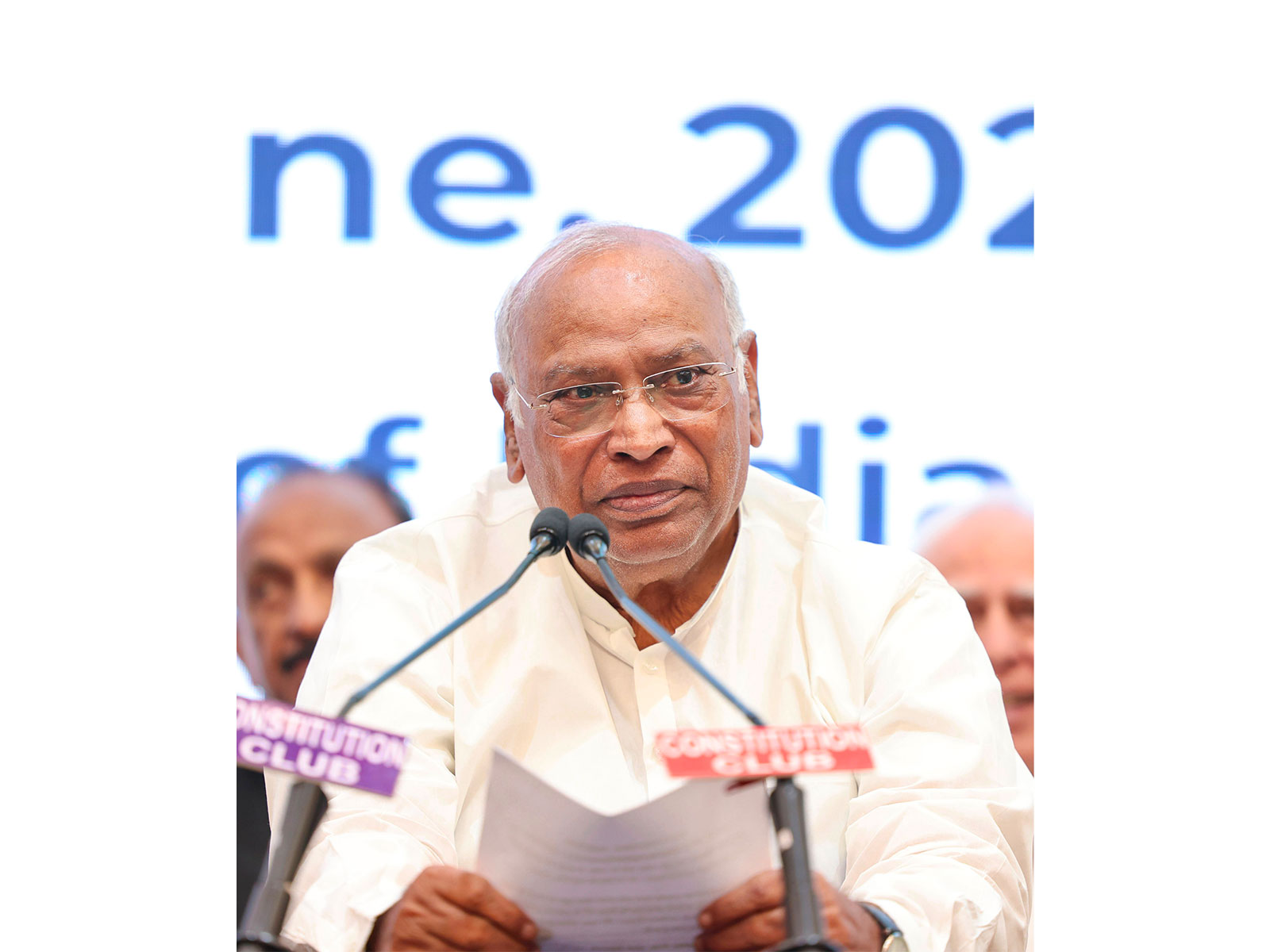 Congress president Mallikarjun Kharge (File photo/ANI) Congress president Mallikarjun Kharge (File photo/ANI)