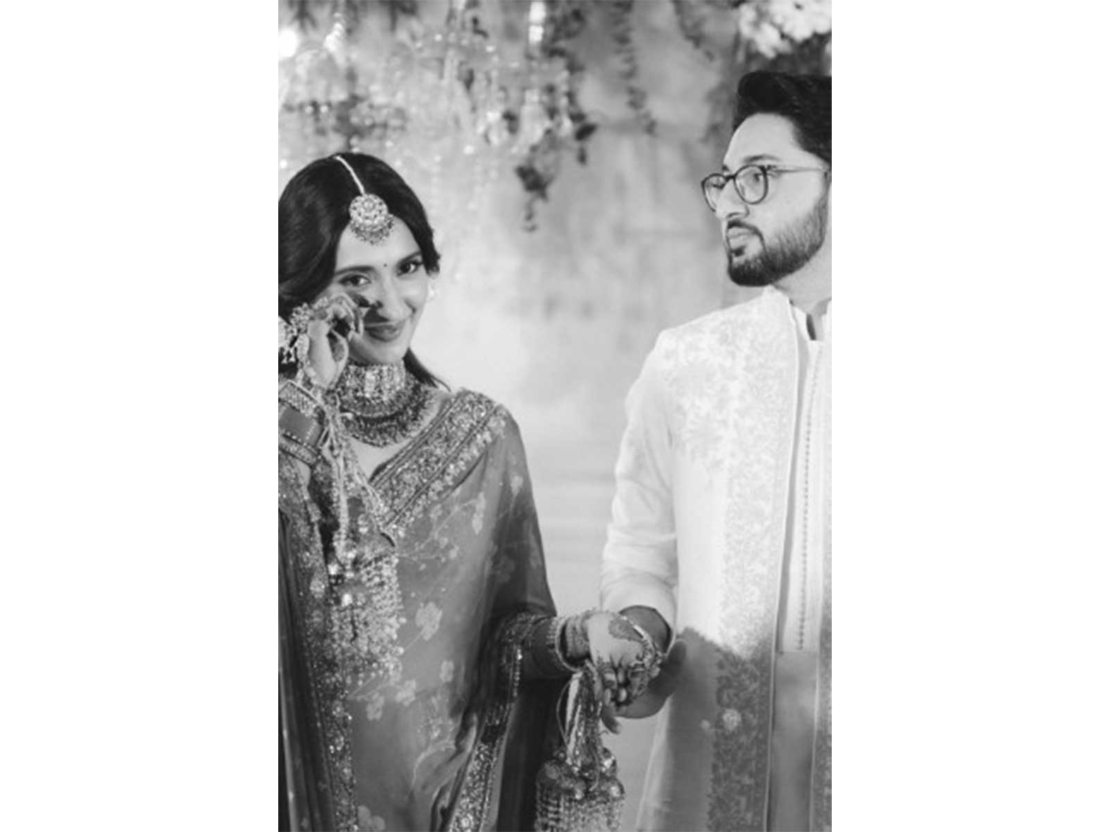 Akansha Ranjan marries director Sharan Sharma in an intimate wedding, shares adorable pictures