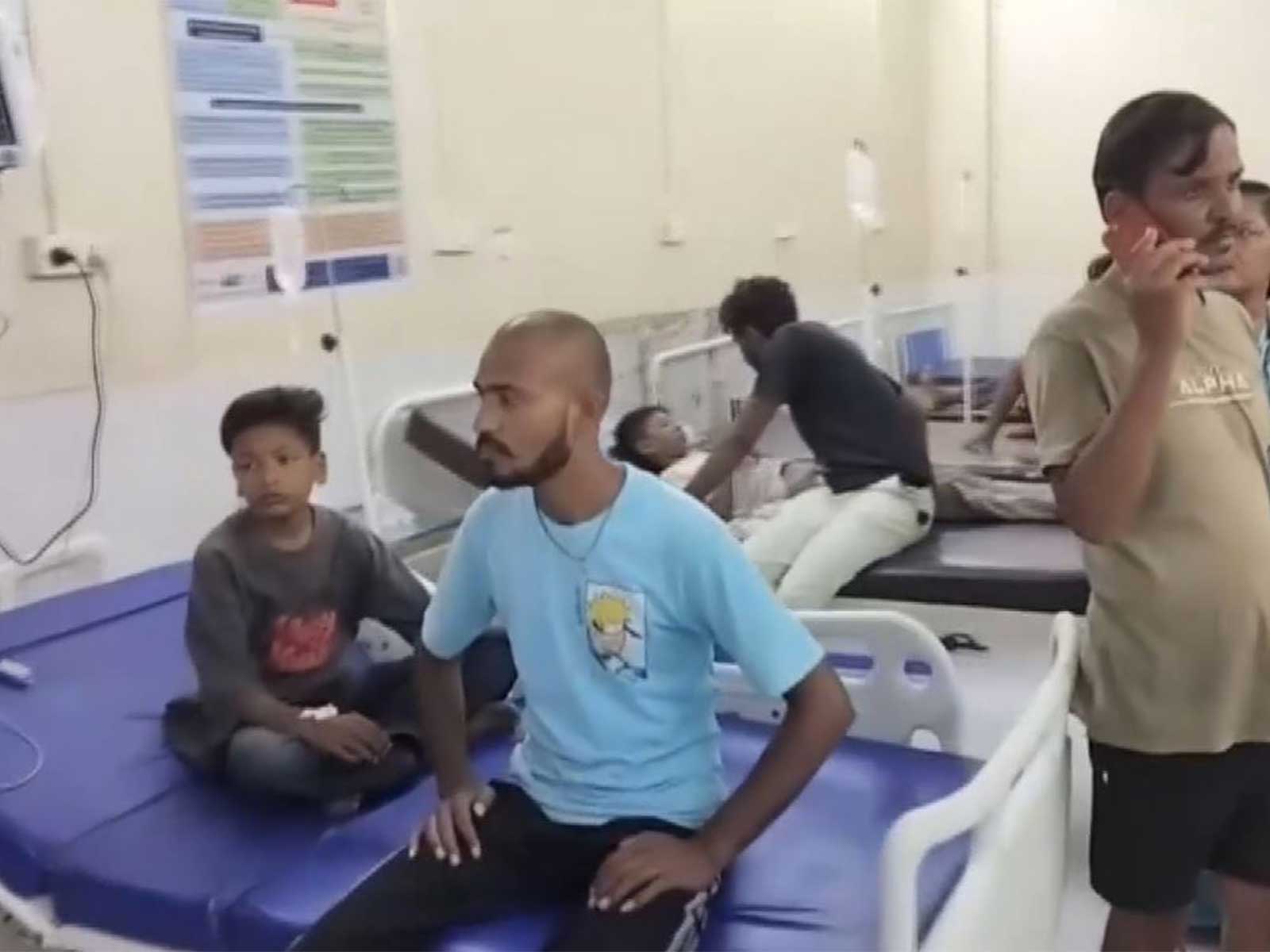 Students of Social Welfare Department hostel undergo treatment at private hospital after falling ill in Shahada, Nandurbar (Photo/ANI) Students of Social Welfare Department hostel undergo treatment at private hospital after falling ill in Shahada, Nandurbar (Photo/ANI)