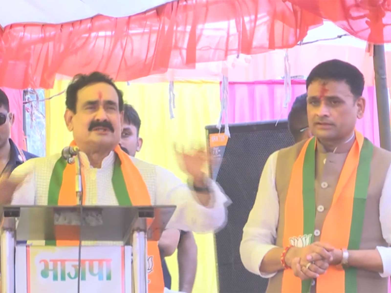 BJP leader Narottam Mishra gets emotional while addressing nomination rally of BJP candidate Ashutosh Tiwari for Datia by-poll (Photo/ANI)