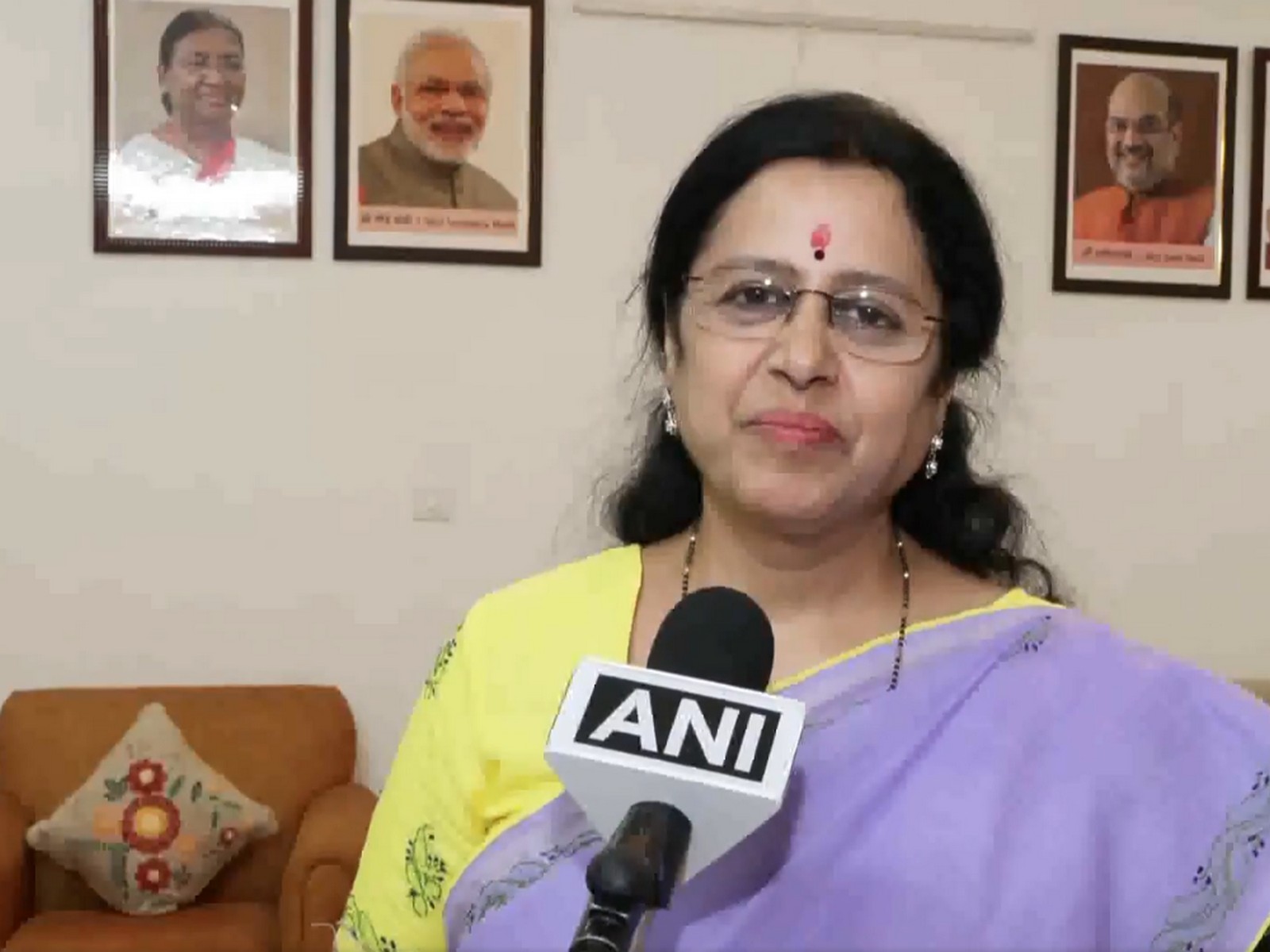 Chairperson of the Parliamentary Committee on Science and Technology, Environment, Forests and Climate Change, Dr Medha Vishram Kulkarni (Photo/ANI)