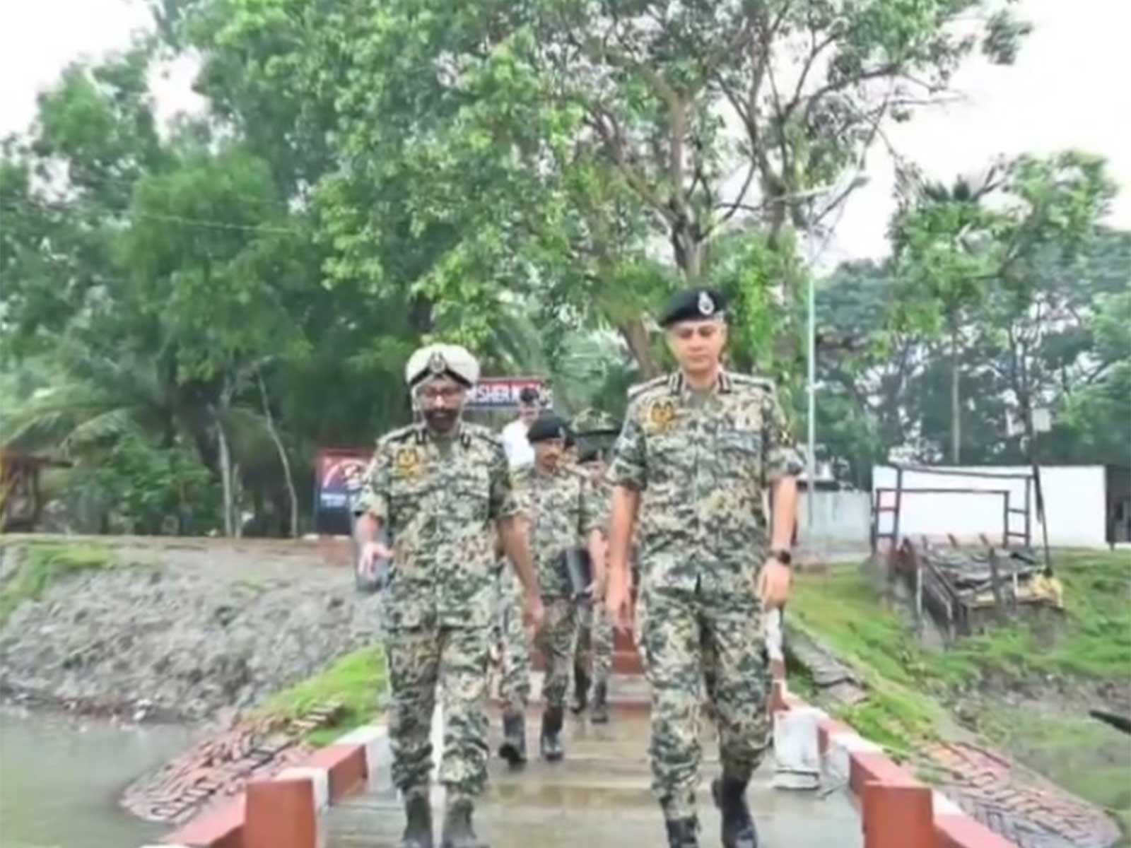 DG BSF Praveen Kumar (Photo/@BSF_India)