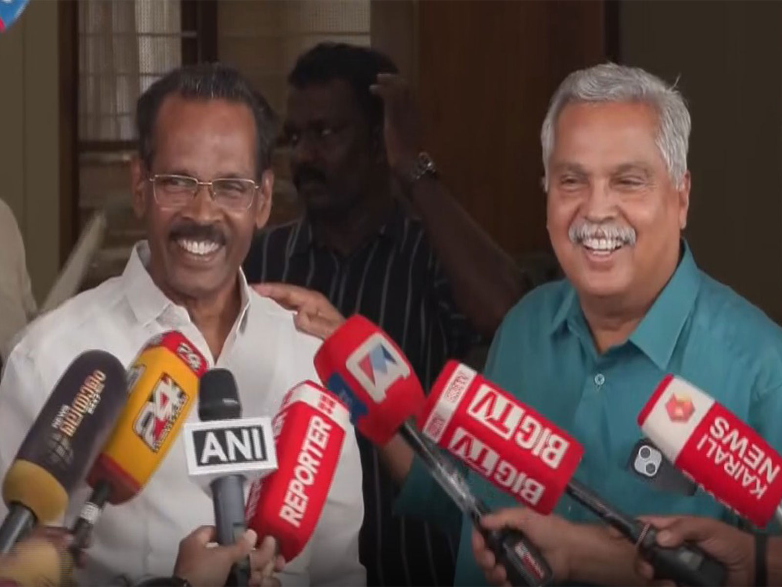LDF convenor TP Ramakrishnan with CPI state secretary Binoy Viswam (Photo/ANI)
