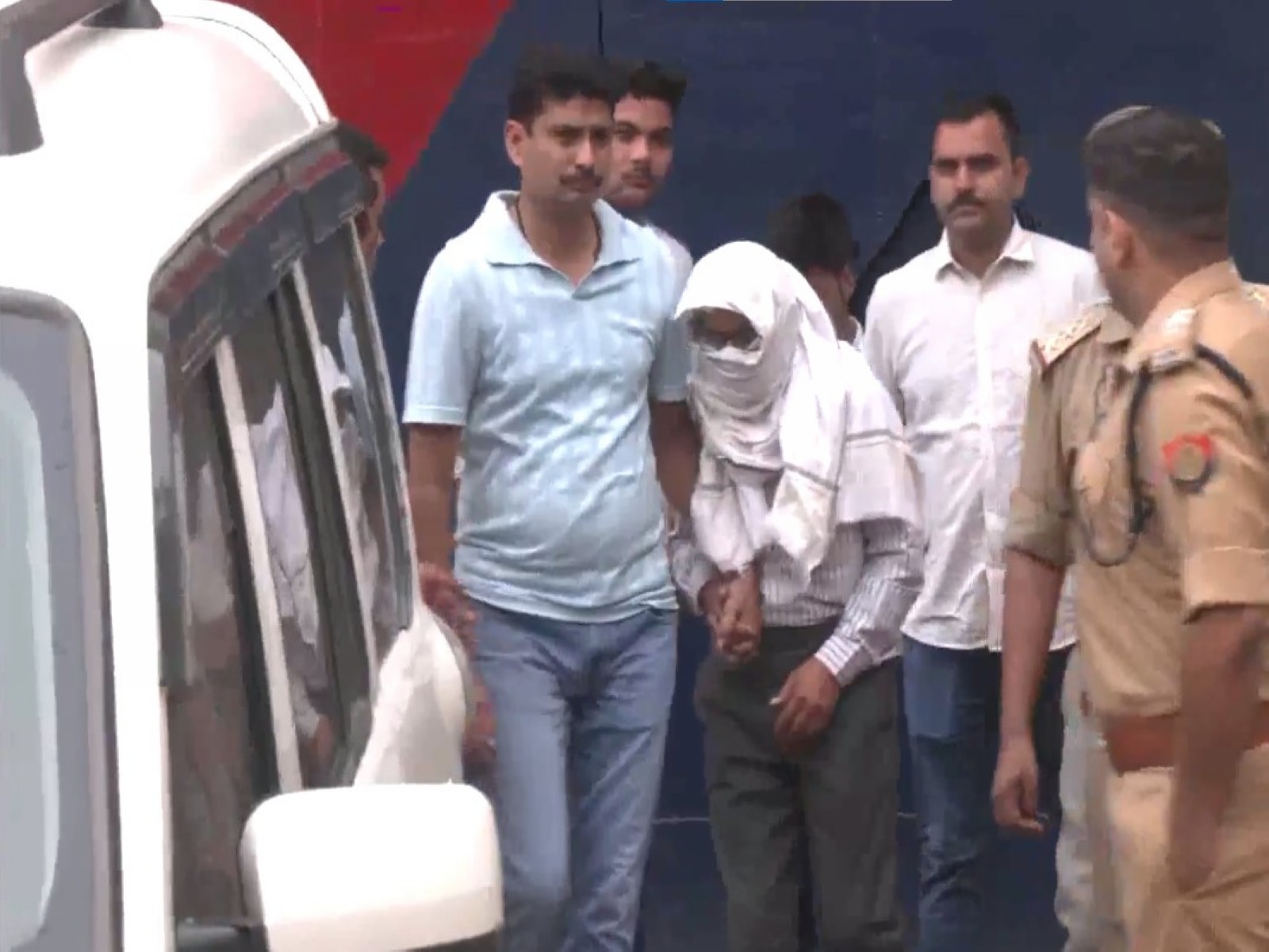 2 held in Ayodhya Ram temple donation embezzlement case sent on 14-hour police remand (Photo/ANI)