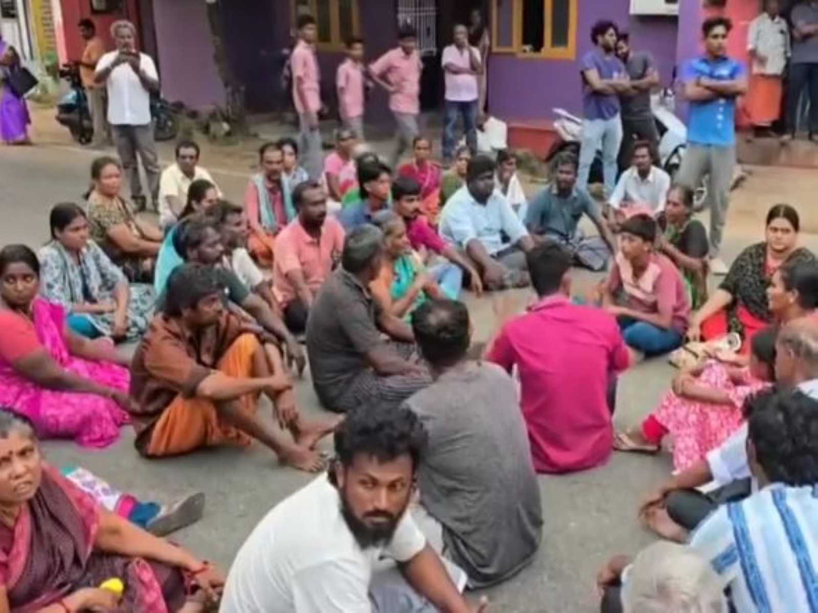 Man relatives refused to accept his body and staged a road blockade demanding justice.  (Photo/ANI)
