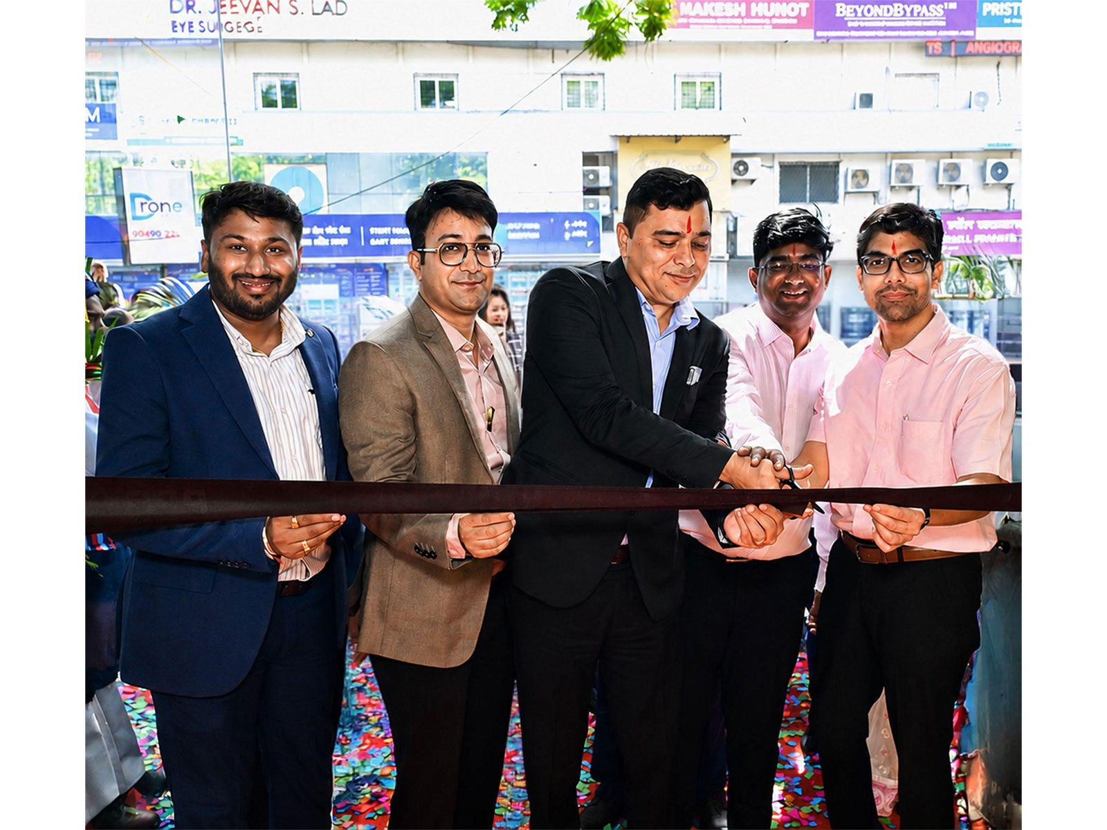 PPS Motors - Mahindra’s Largest Dealer in India - Expands its operations in Maharashtra; Inaugurates a new showroom at Camp, Pune