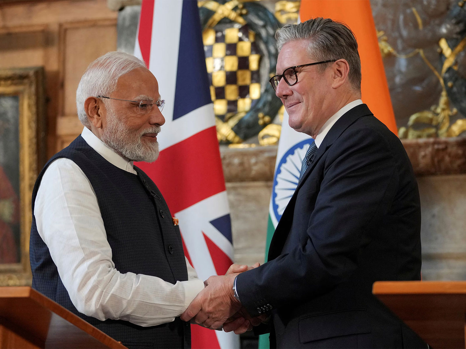 Prime Minister Narendra Modi with UK Prime Minister Keir Starmer. (File Photo/Reuters)