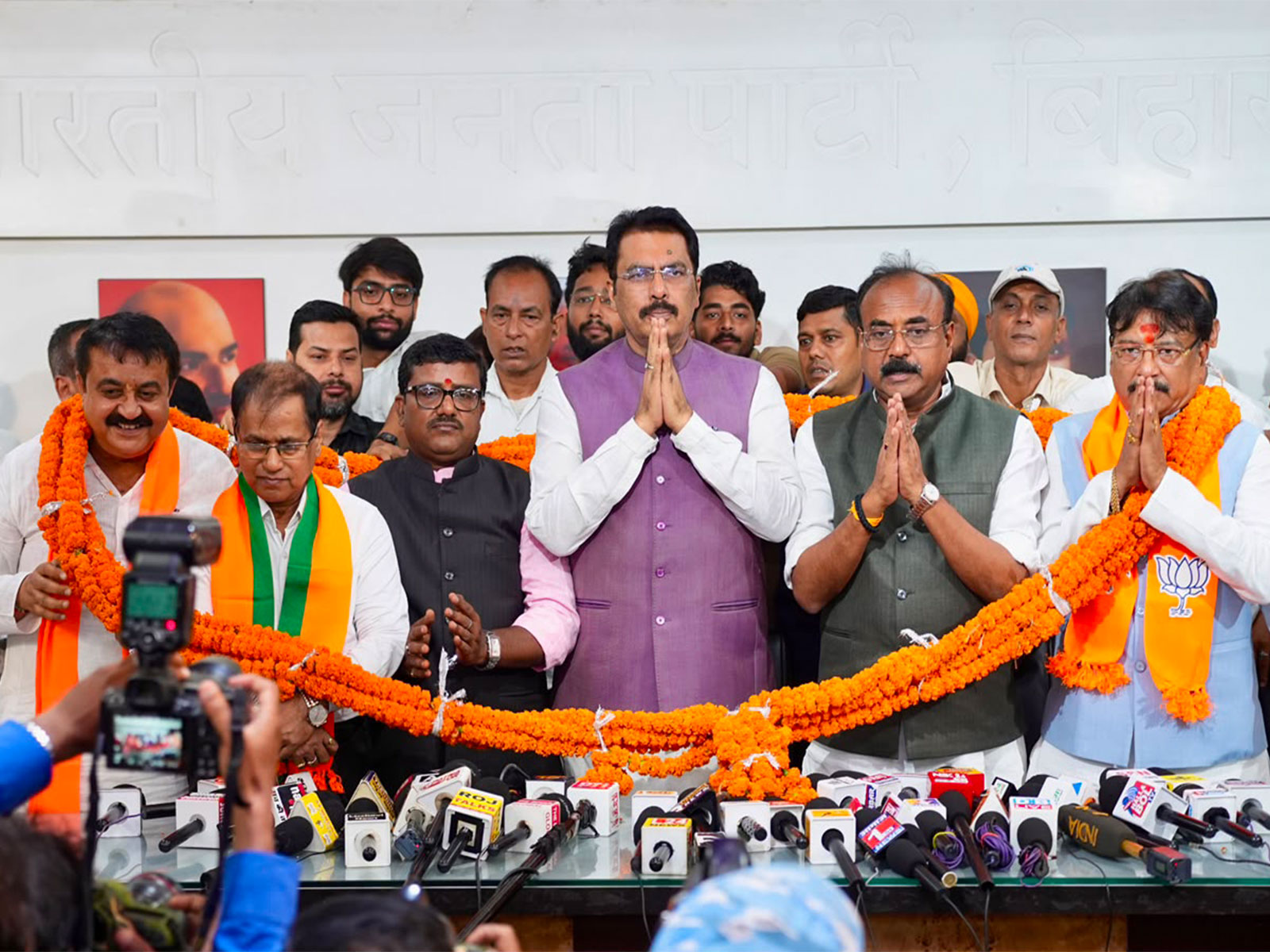Bihar BJP chief Sanjay Saraogi at joining ceremony of JSP leaders into BJP (Photo/x/@BJP4Bihar@BJP4Bihar)