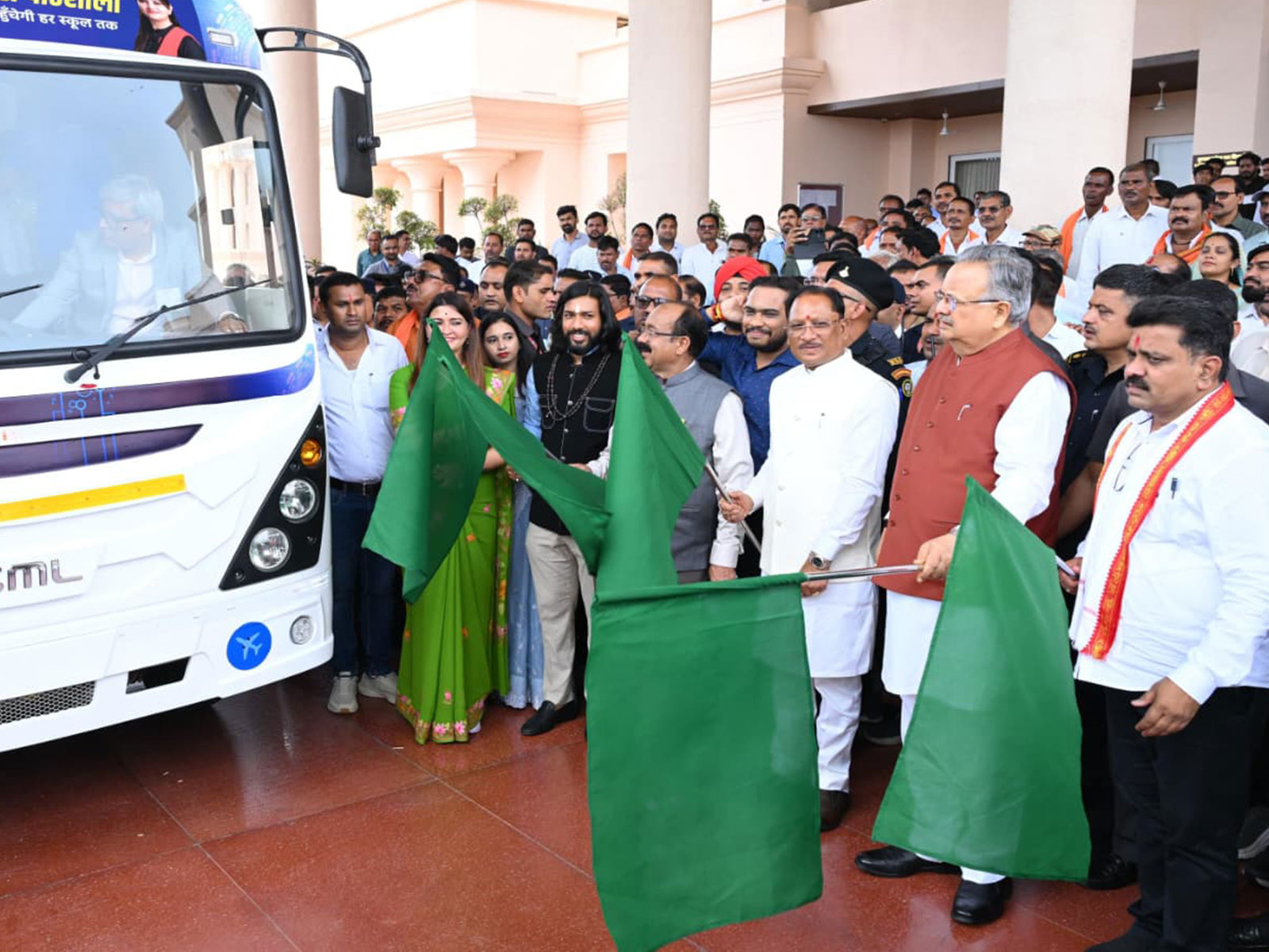 'Science Pathshala' on wheels flagged off by Chhattisgarh Chief Minister Vishnu Deo Sai (Photo/ANI)