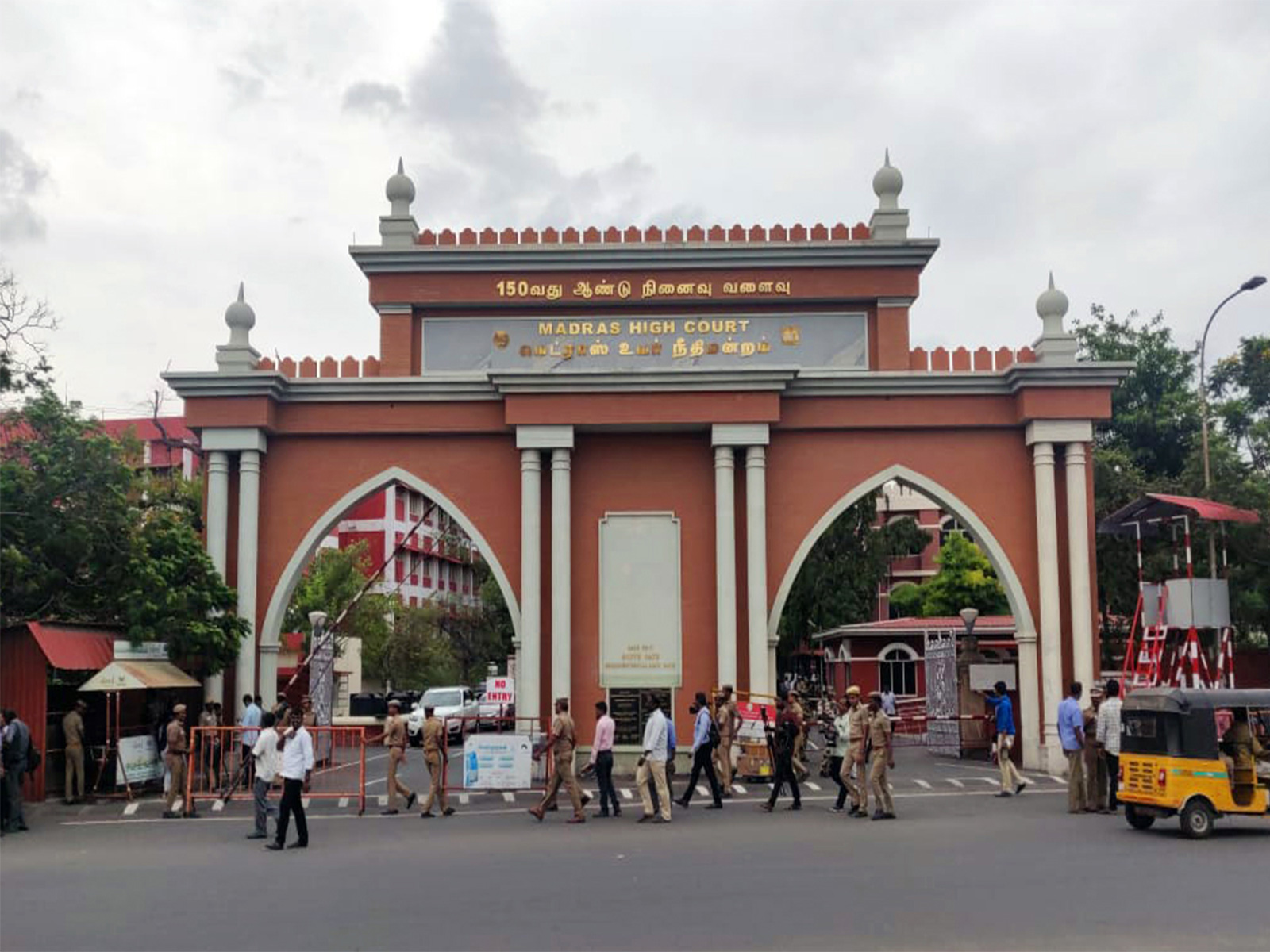 The Madras High Court (File Photo/ANI) The Madras High Court (File Photo/ANI)