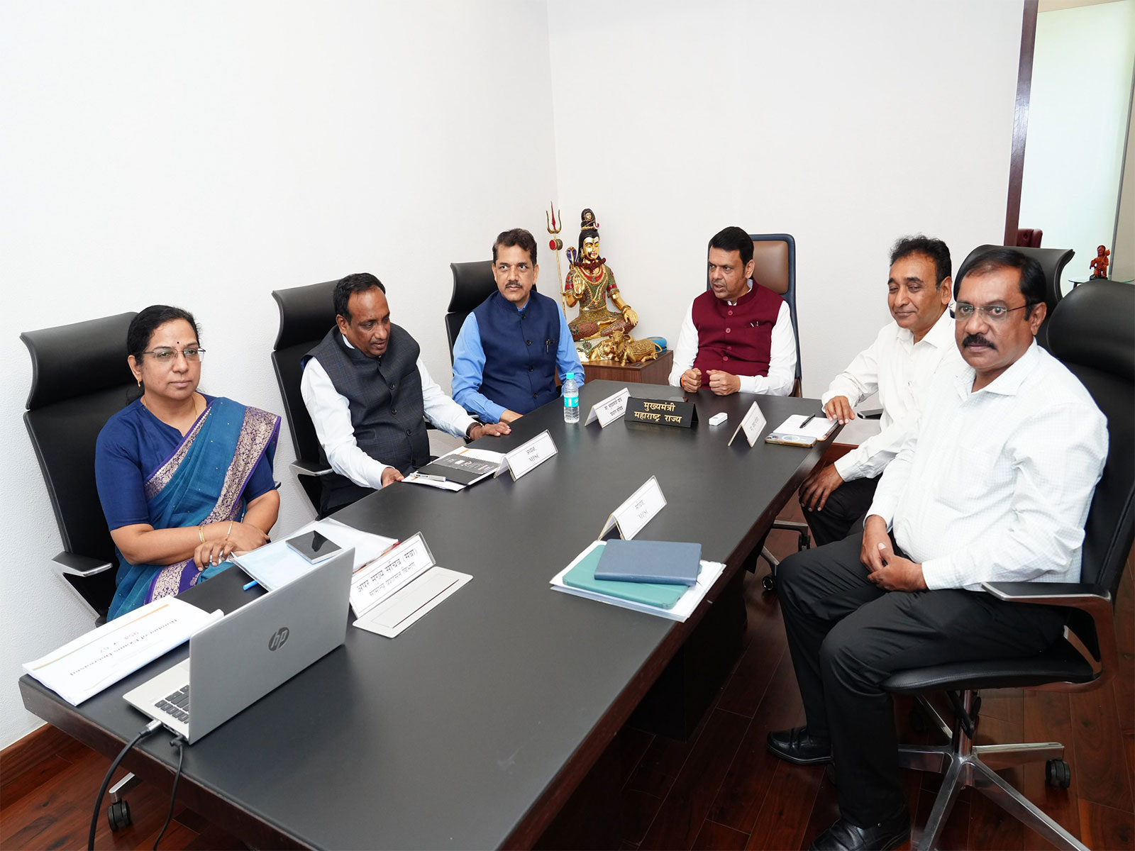 Maharashtra CM Devendra Fadnavis held a meeting with MPSC Chairman Vivek Bhimanwar, Chief Secretary and senior officials in Mumbai (Photo: x/@CMOMaharashtra) Maharashtra CM Devendra Fadnavis held a meeting with MPSC Chairman Vivek Bhimanwar, Chief Secretary and senior officials in Mumbai (Photo: x/@CMOMaharashtra)
