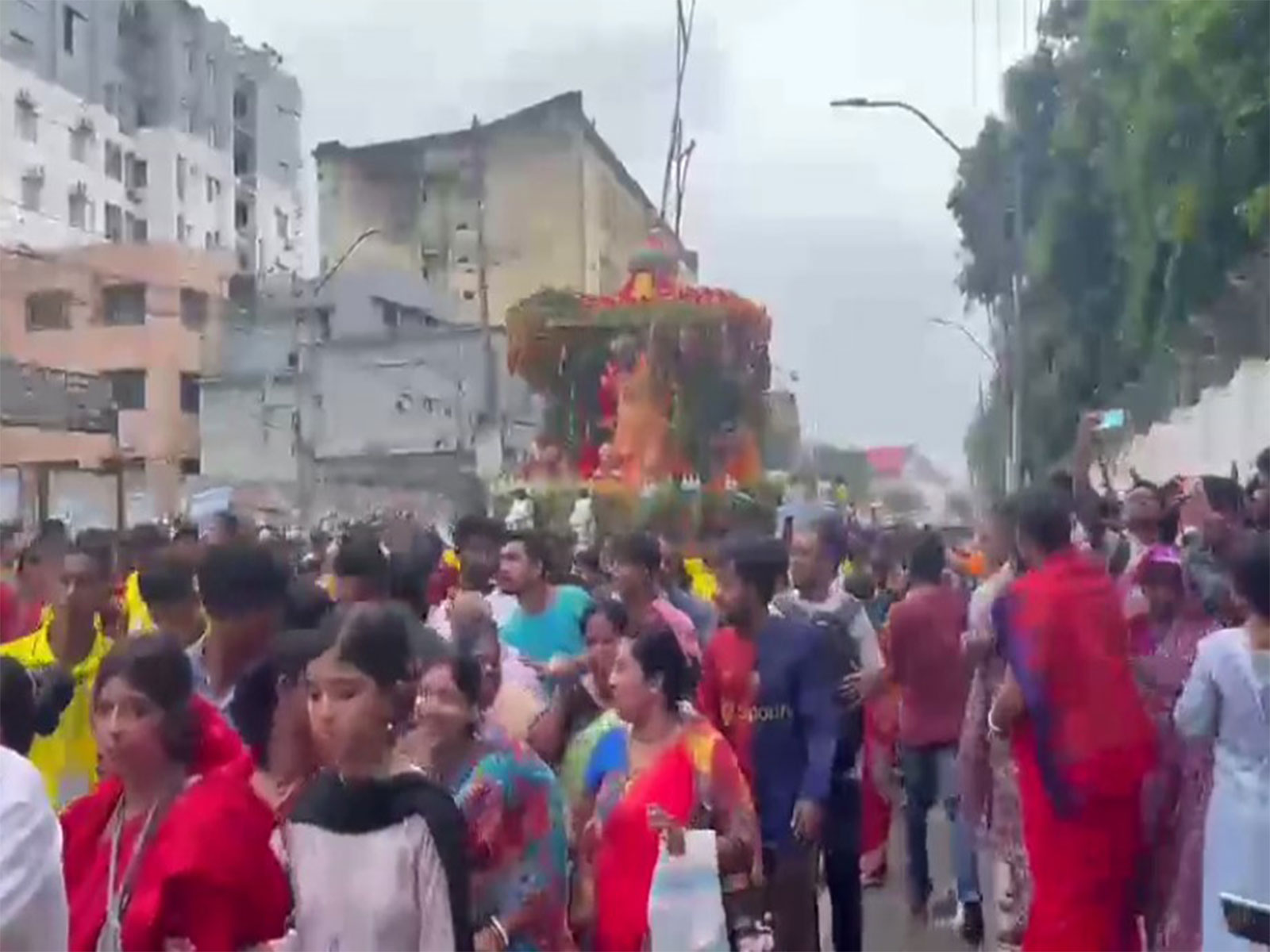 ISKCON Bangladesh organises Rath Yatra Festival in Dhaka (Photo/ANI) ISKCON Bangladesh organises Rath Yatra Festival in Dhaka (Photo/ANI)