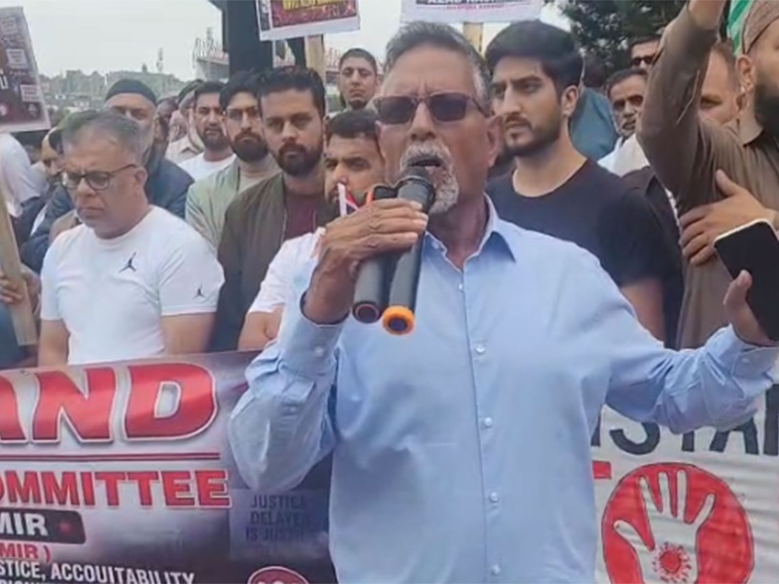 Chairman of the Jammu Kashmir National Independence Alliance (JKNIA), Mahmood Kashmiri (Photo/ANI) Chairman of the Jammu Kashmir National Independence Alliance (JKNIA), Mahmood Kashmiri (Photo/ANI)