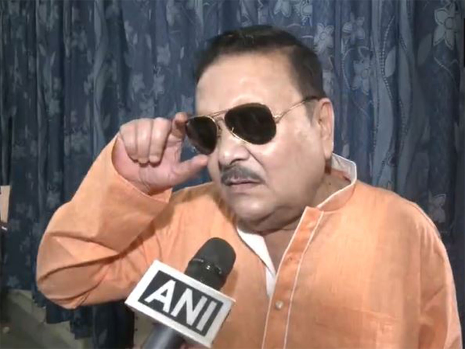 Ritabrata Banerjee-led rebel faction leader Madan Mitra (Photo/ANI) Ritabrata Banerjee-led rebel faction leader Madan Mitra (Photo/ANI)