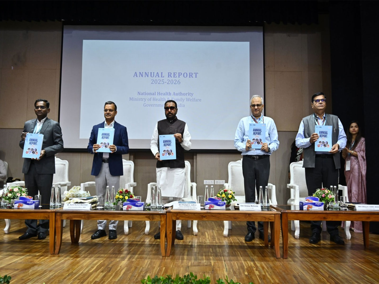 NHA begins Ayushman Bharat review meeting in Delhi (Photo/PIB)