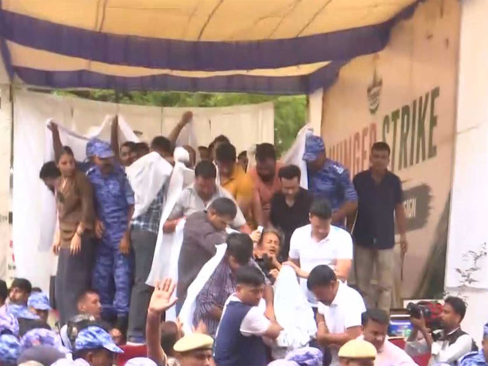 Sonam Wangchuk taken to hospital after 20-day hunger strike at Jantar Mantar (Photo/ANI) Sonam Wangchuk taken to hospital after 20-day hunger strike at Jantar Mantar (Photo/ANI)