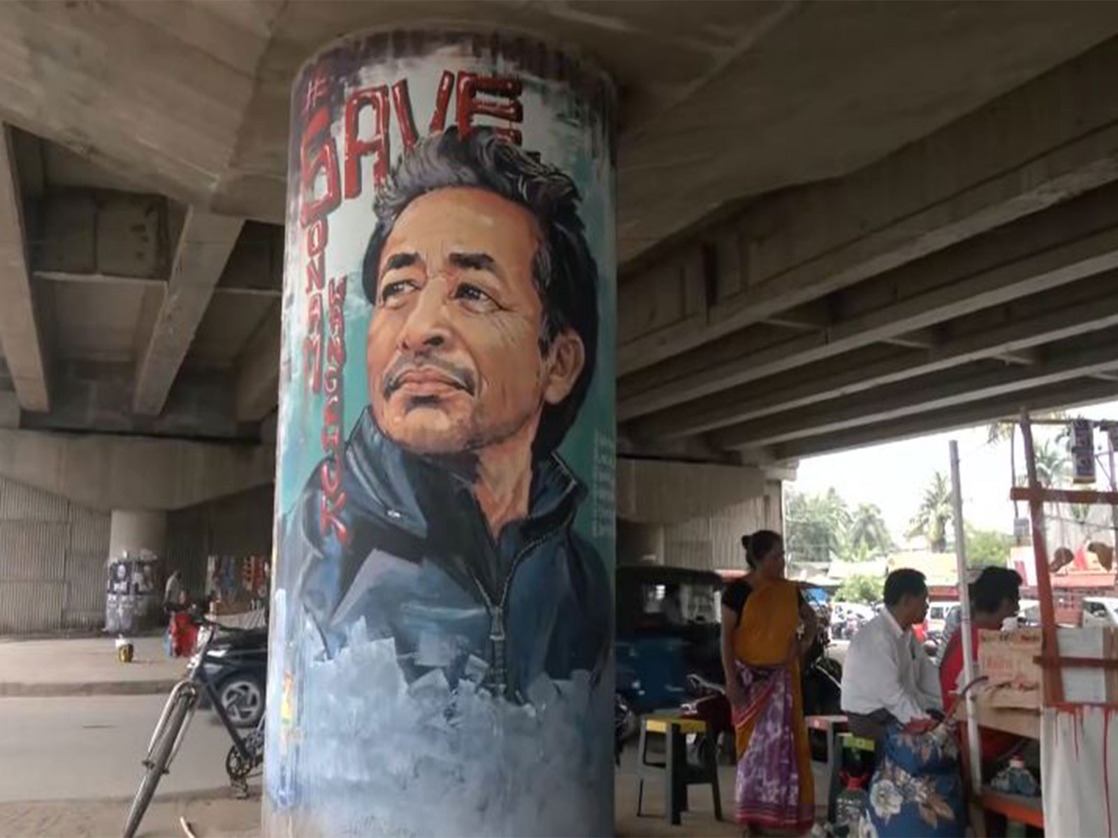 Murals of activist Sonam Wangchuk seen on public walls in Guwahati. (Photo/ANI) Murals of activist Sonam Wangchuk seen on public walls in Guwahati. (Photo/ANI)