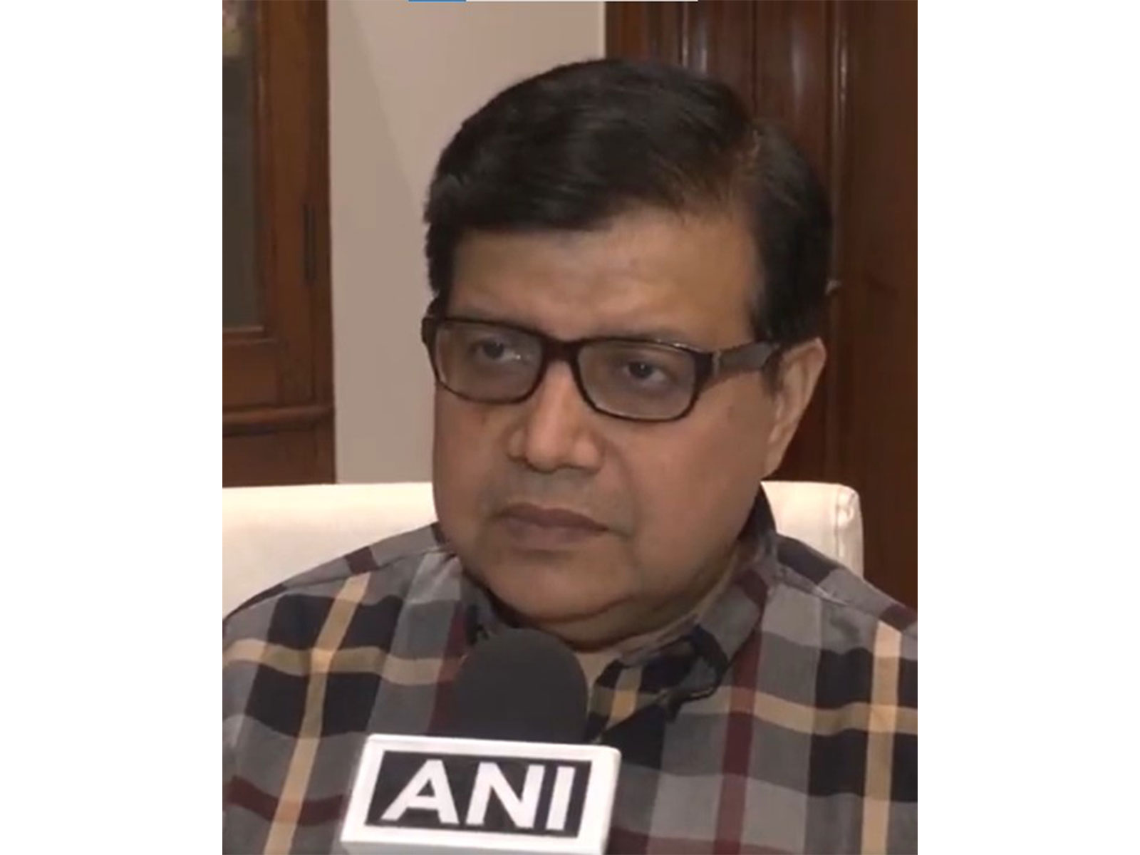 Dr. Suranjit Chatterjee, Senior Consultant in Internal Medicine at Indraprastha Apollo Hospitals (Photo/ANI) Dr. Suranjit Chatterjee, Senior Consultant in Internal Medicine at Indraprastha Apollo Hospitals (Photo/ANI)