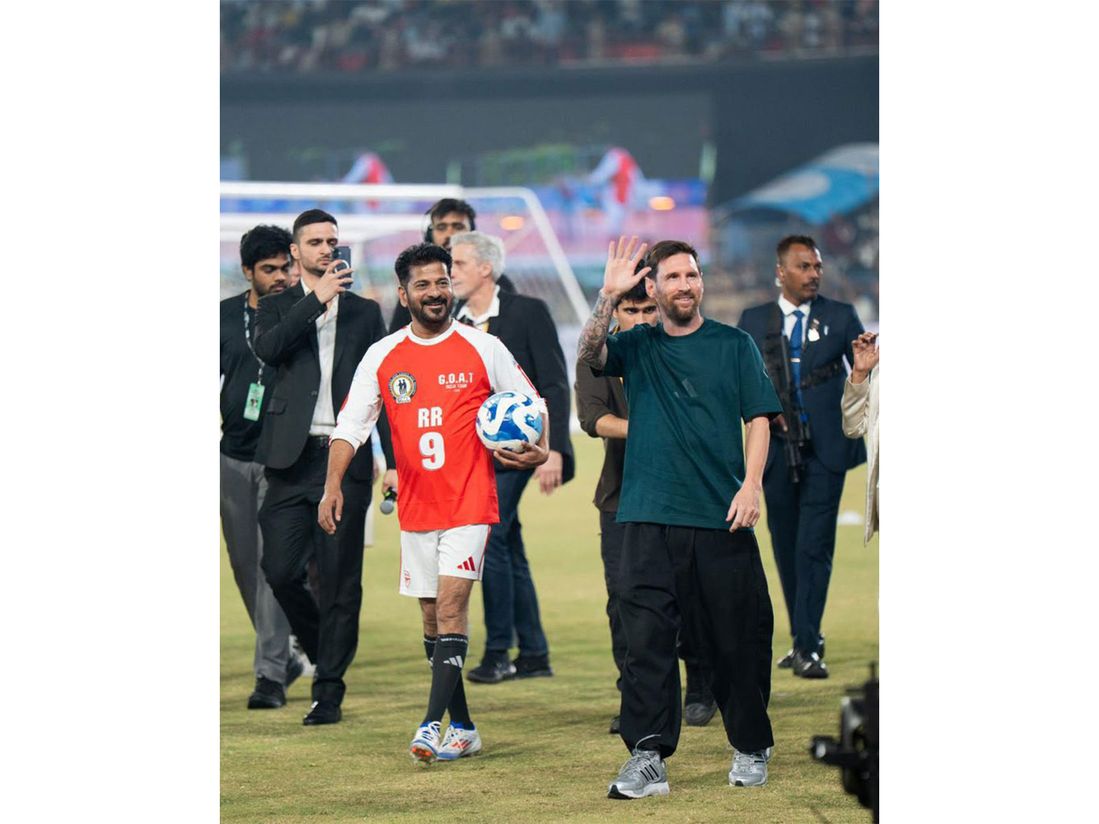 Telangana CM Revanth Reddy with Argentina skipper Lionel Messi (PhotoX@revanth_anumula)