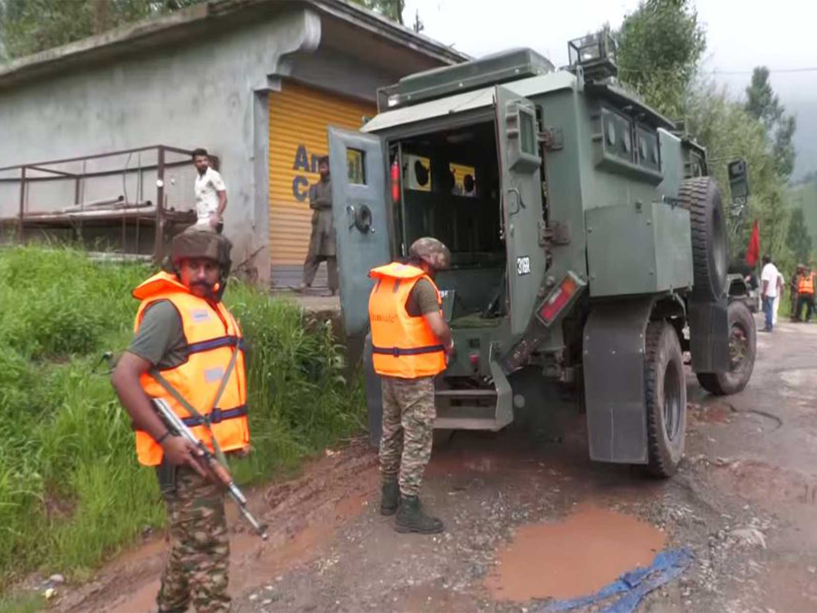 Atleast seven dead in rain-hit Jammu and Kashmir; CM Omar&hellip;