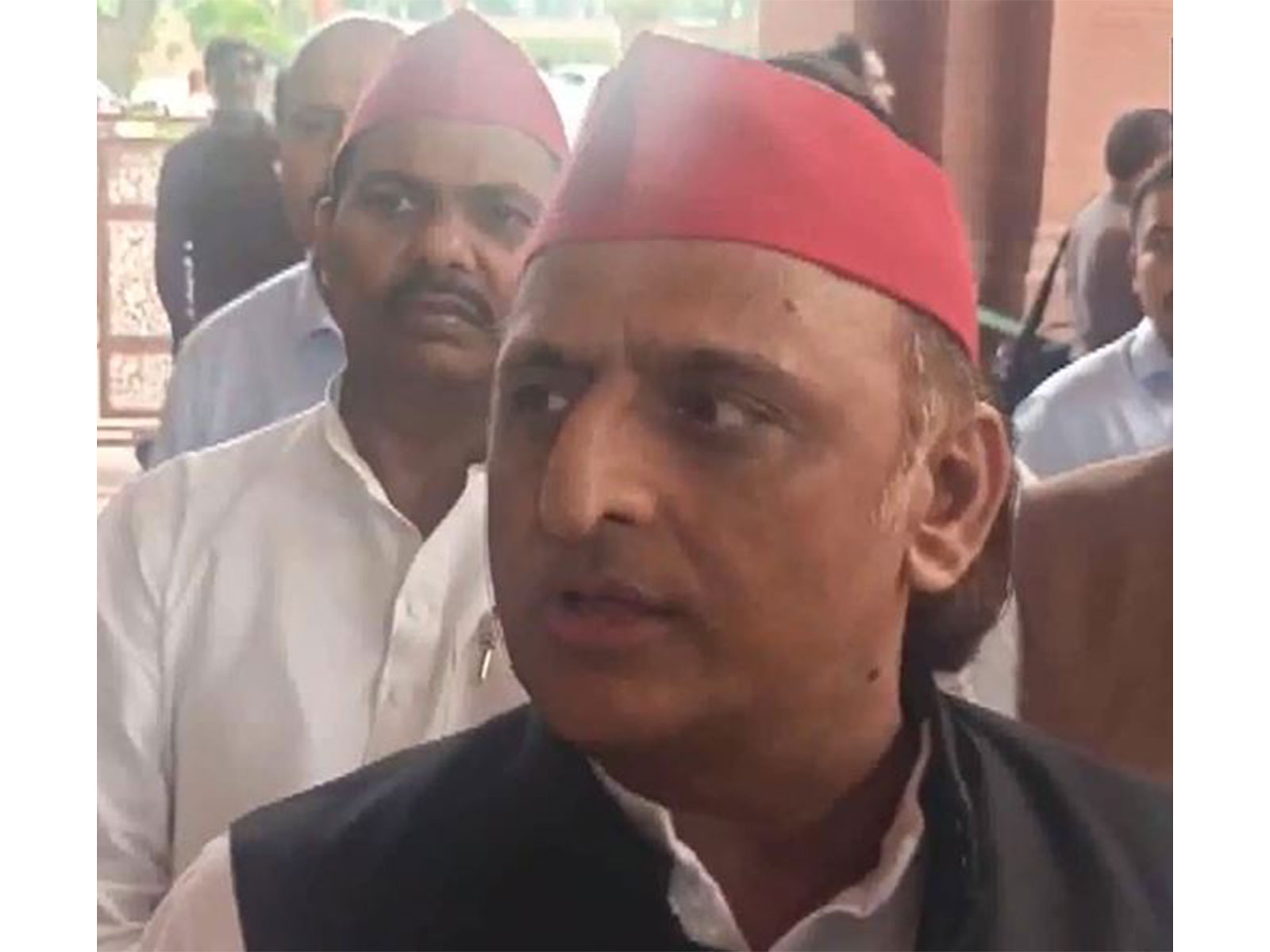 Samajwadi Party MP Akhilesh Yadav (Photo/ANI) Samajwadi Party MP Akhilesh Yadav (Photo/ANI)