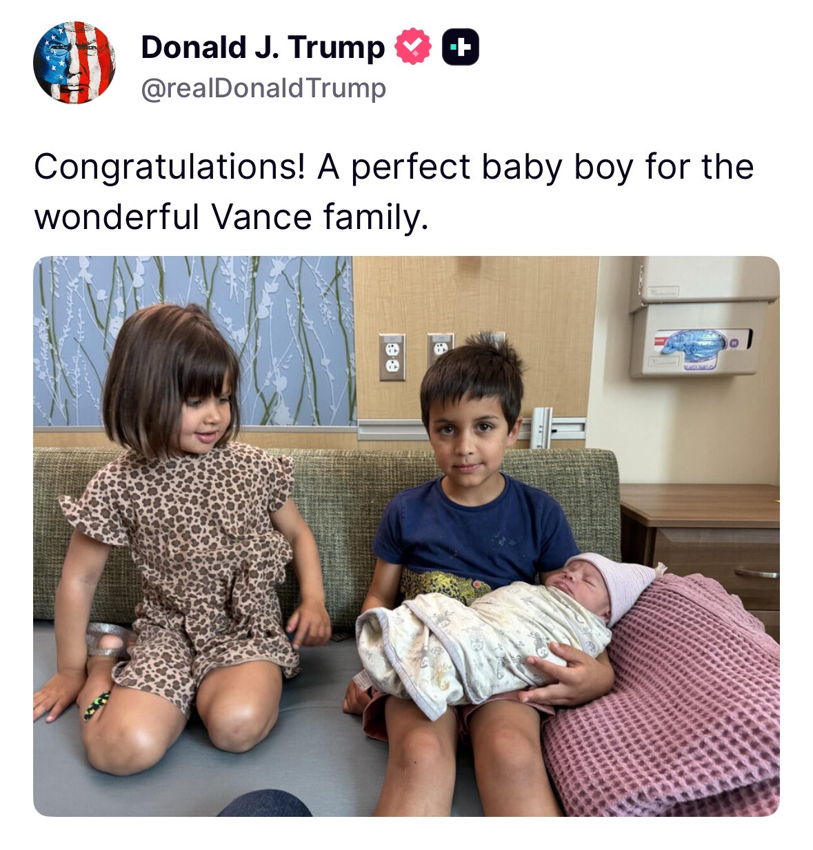 “Congratulations ! “: Trump welcomes Vance’s “perfect baby boy”