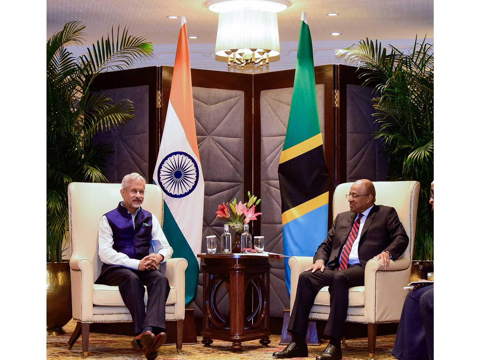 EAM Jaishankar with Zanzibar President Hussein Ali Mwinyi (Photo/X@DrSJaishankar) EAM Jaishankar with Zanzibar President Hussein Ali Mwinyi (Photo/X@DrSJaishankar)