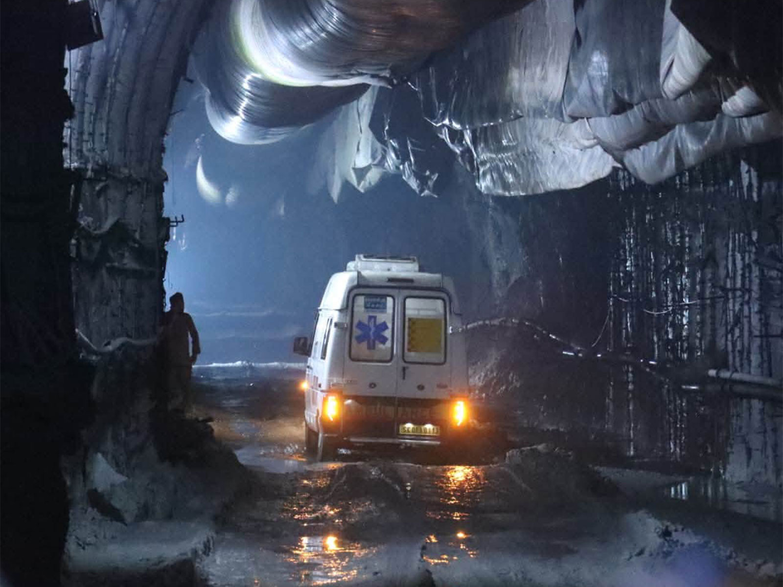 Rescue ops underway to evacuate workers trapped inside under-construction NHPC tunnel in Namchi, Sikkim (Photo: Govt of Sikkim) Rescue ops underway to evacuate workers trapped inside under-construction NHPC tunnel in Namchi, Sikkim (Photo: Govt of Sikkim)