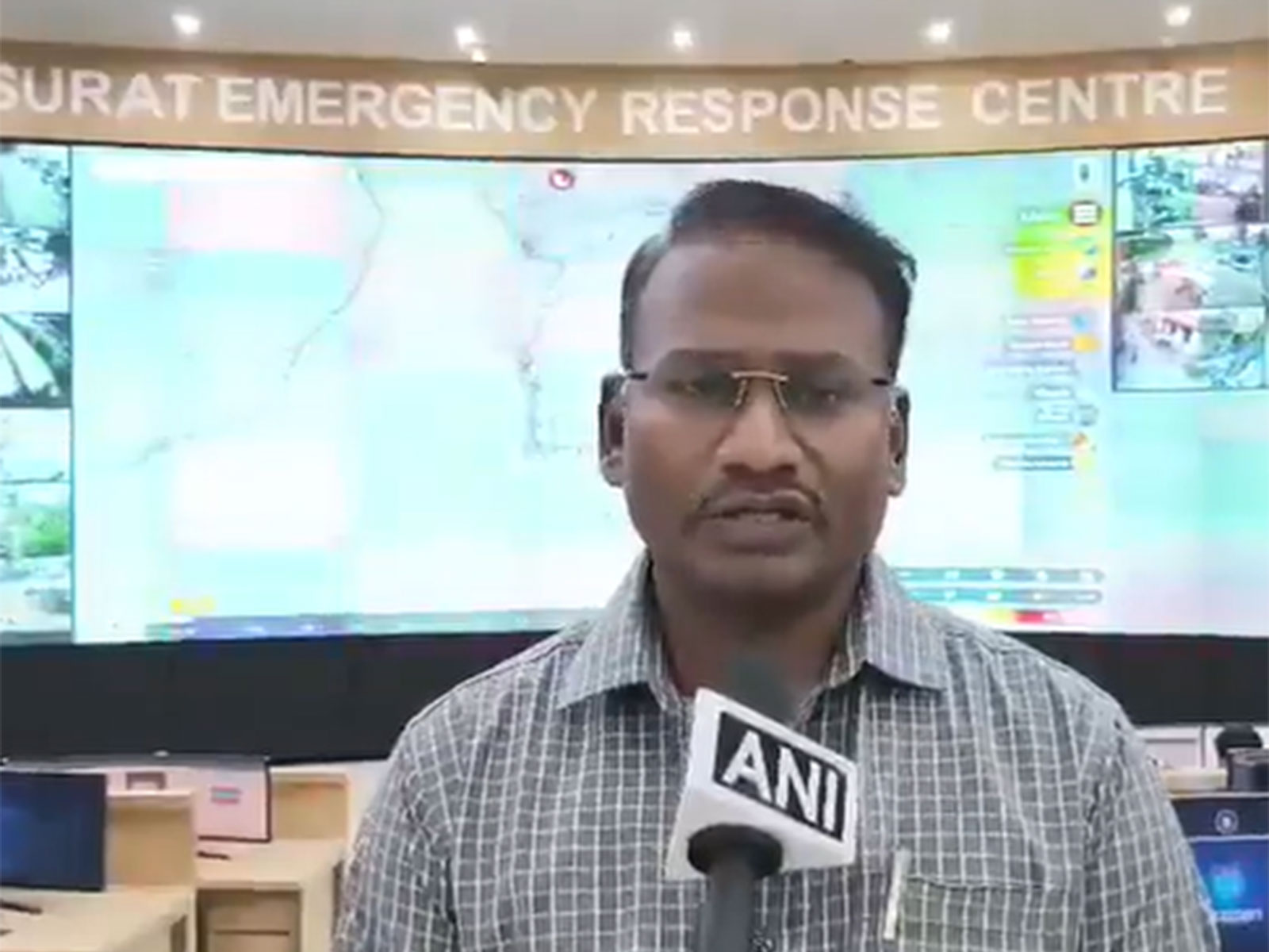 Surat Municipal Commissioner M. Nagarajan (Photo/ANI)