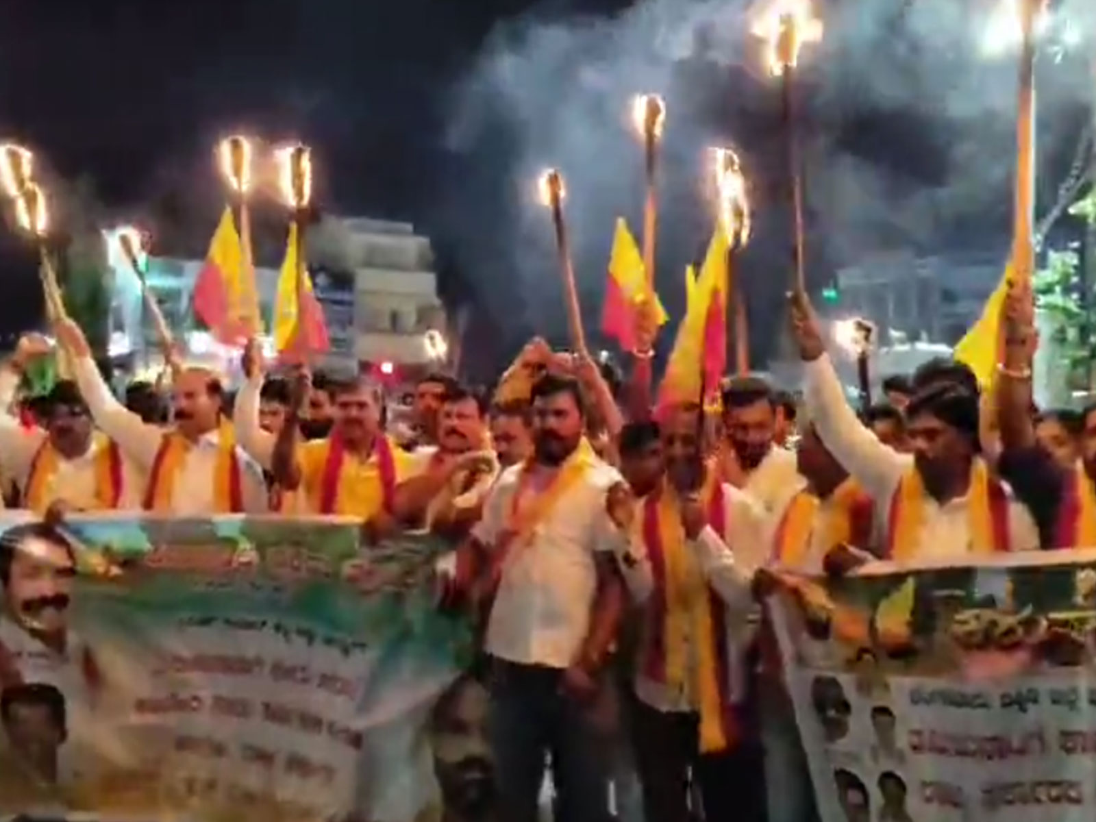 Karnataka Rakshana Vedike protests Cauvery water committee order (Photo/Karnataka Rakshana Vedike)
