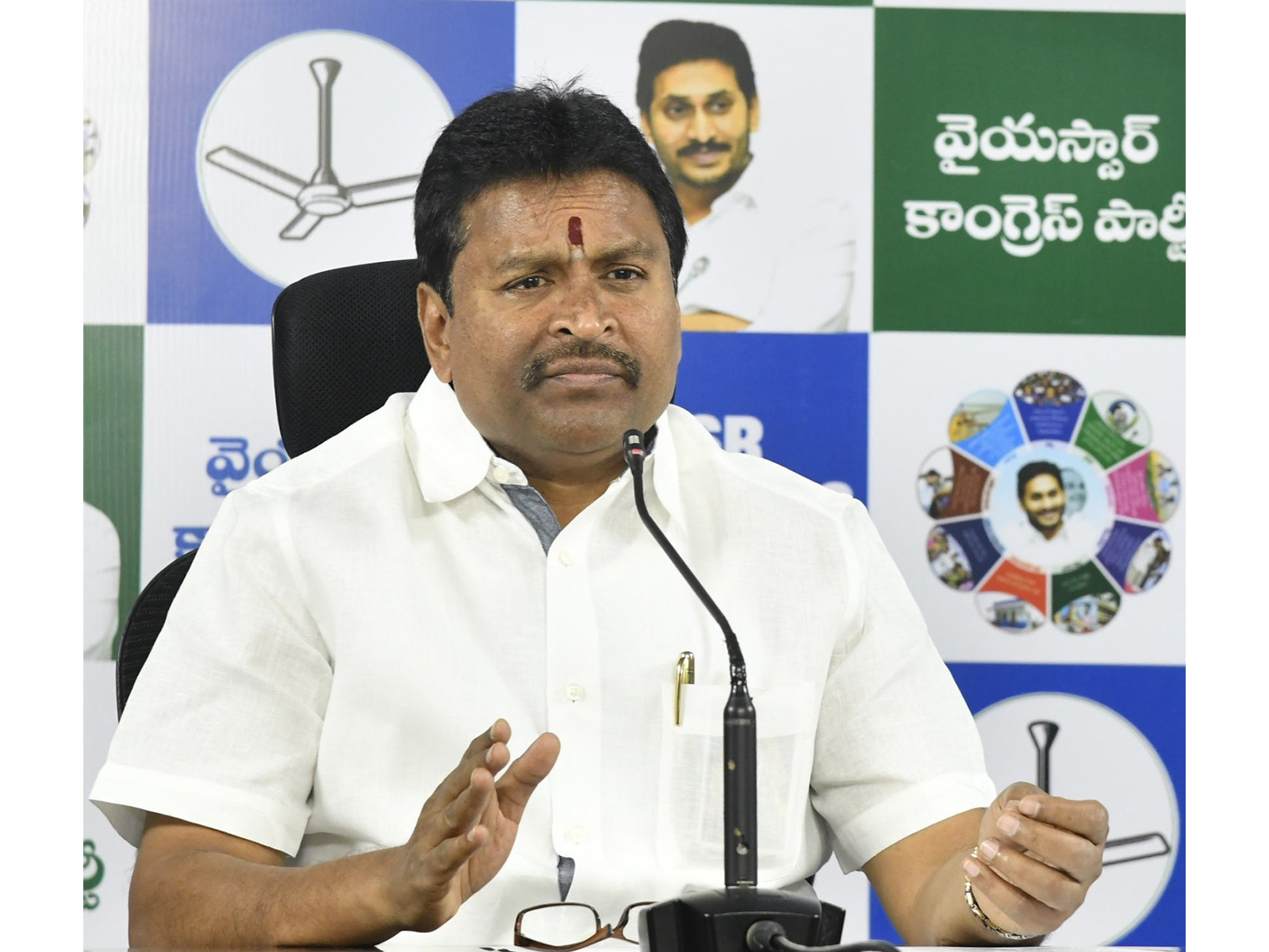 Former Minister Vellampalli Srinivasa Rao (File Photo/ANI)