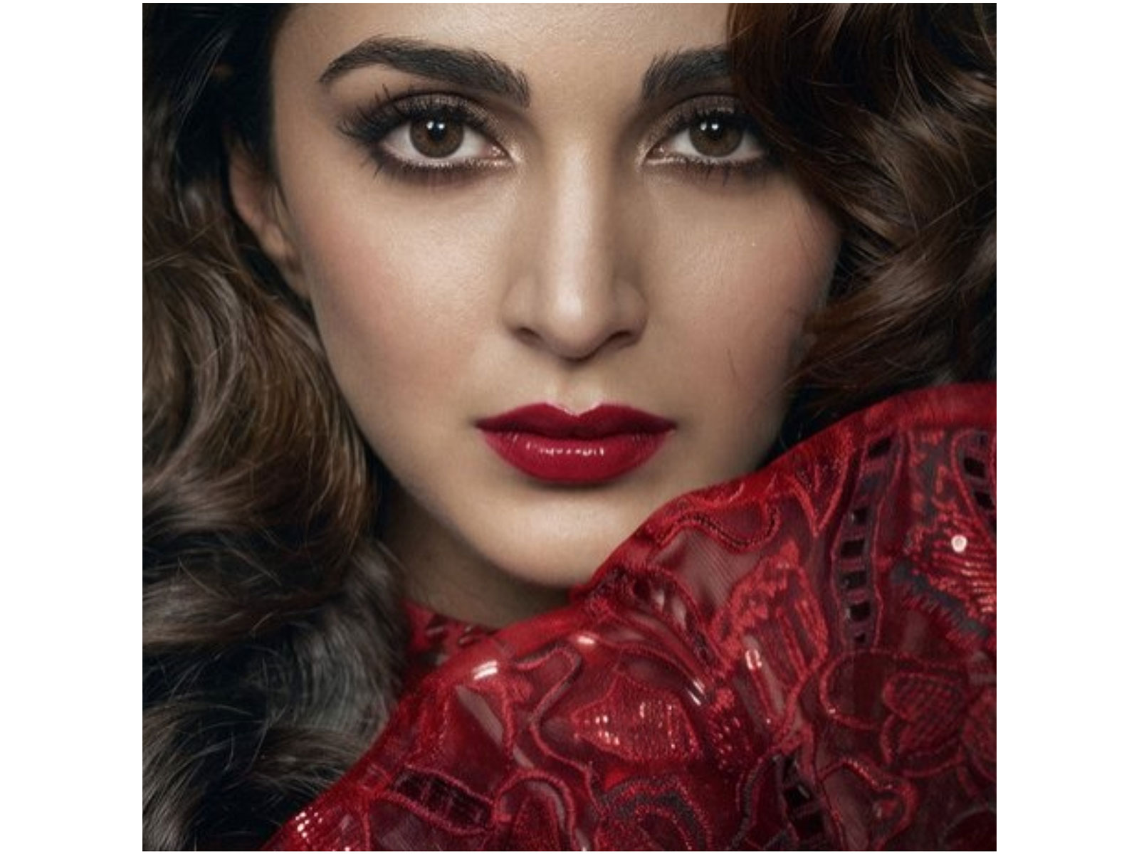 Kiara Advani in 'Toxic' poster (Photo/Instagram@KvnProductions) Kiara Advani in 'Toxic' poster (Photo/Instagram@KvnProductions)