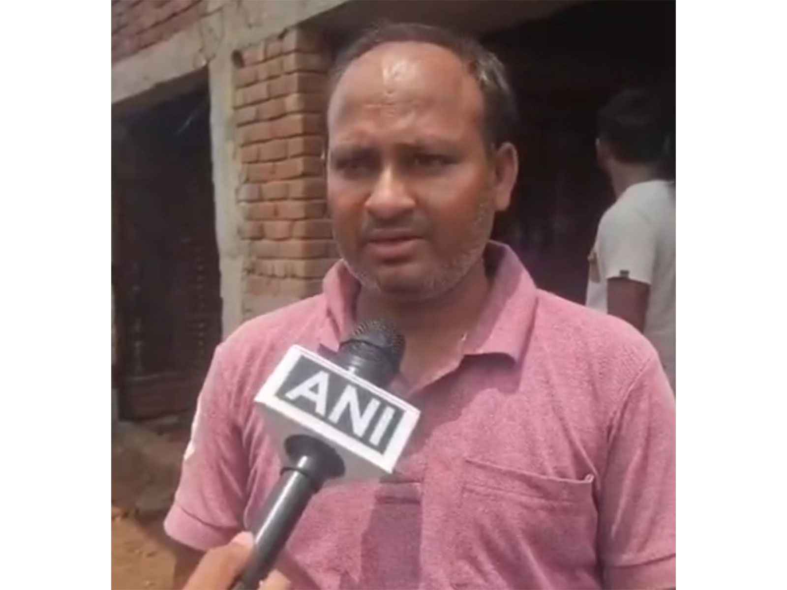 Brother of Deepak Rathre, Manoj (Photo/ANI)